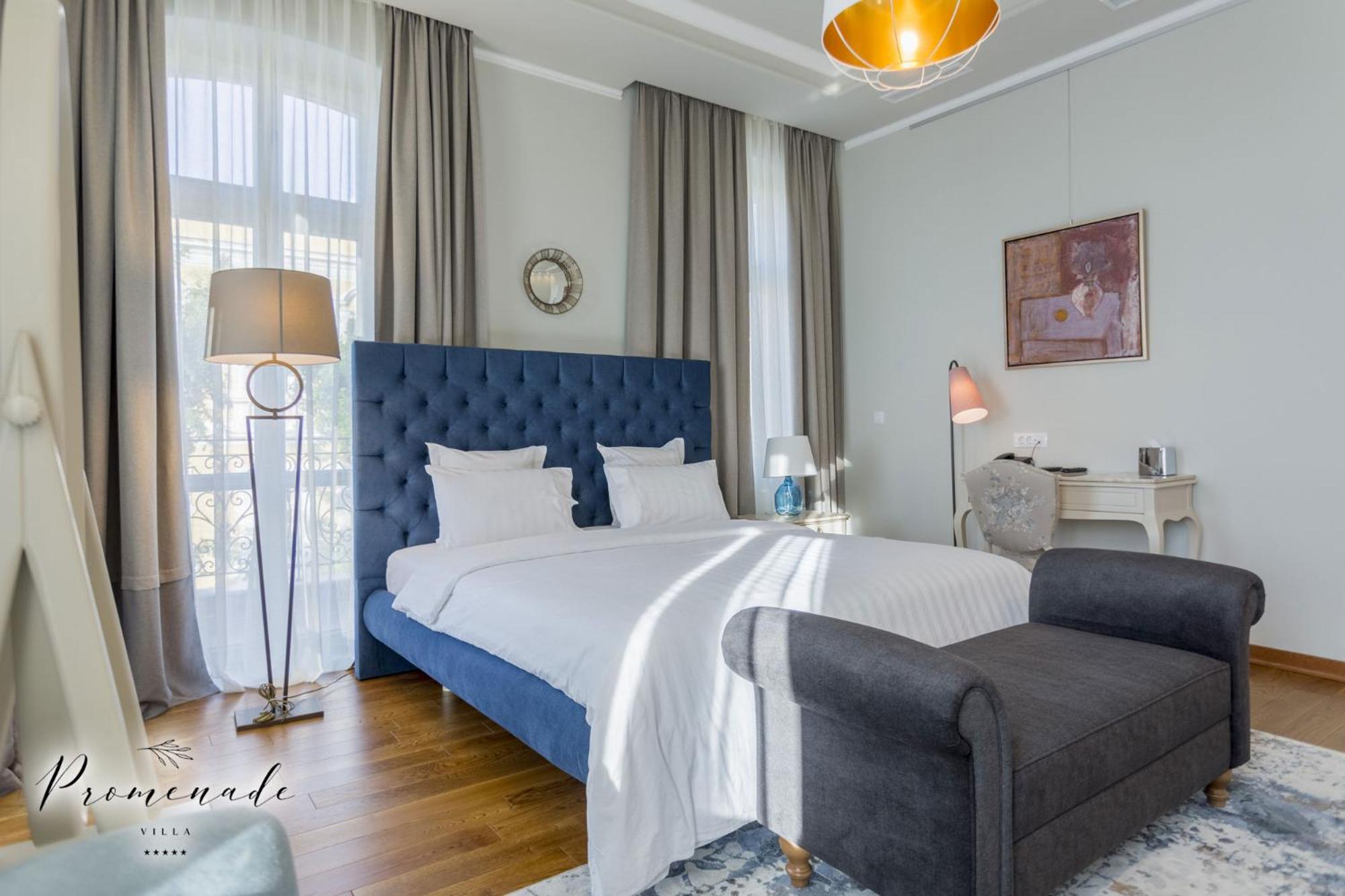 Grand Deluxe Room with Balcony and Sea View