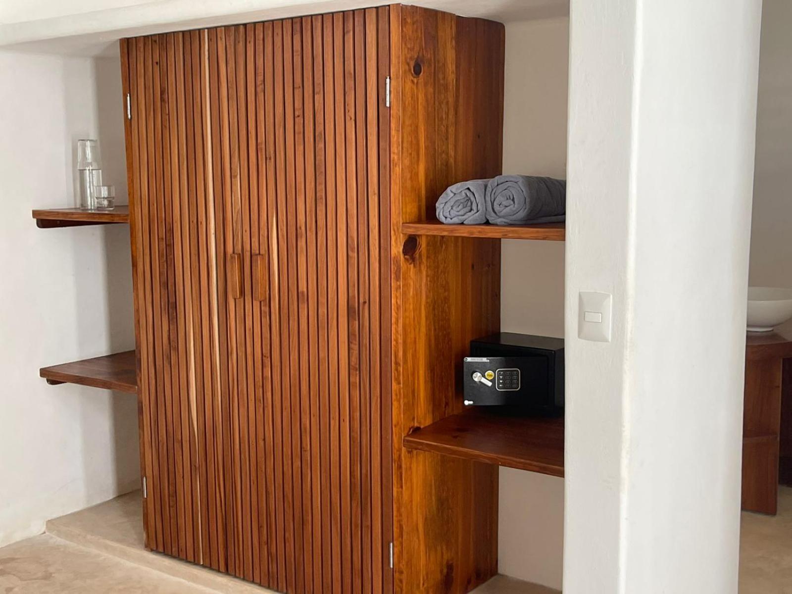Deluxe Suite - Photo 32
