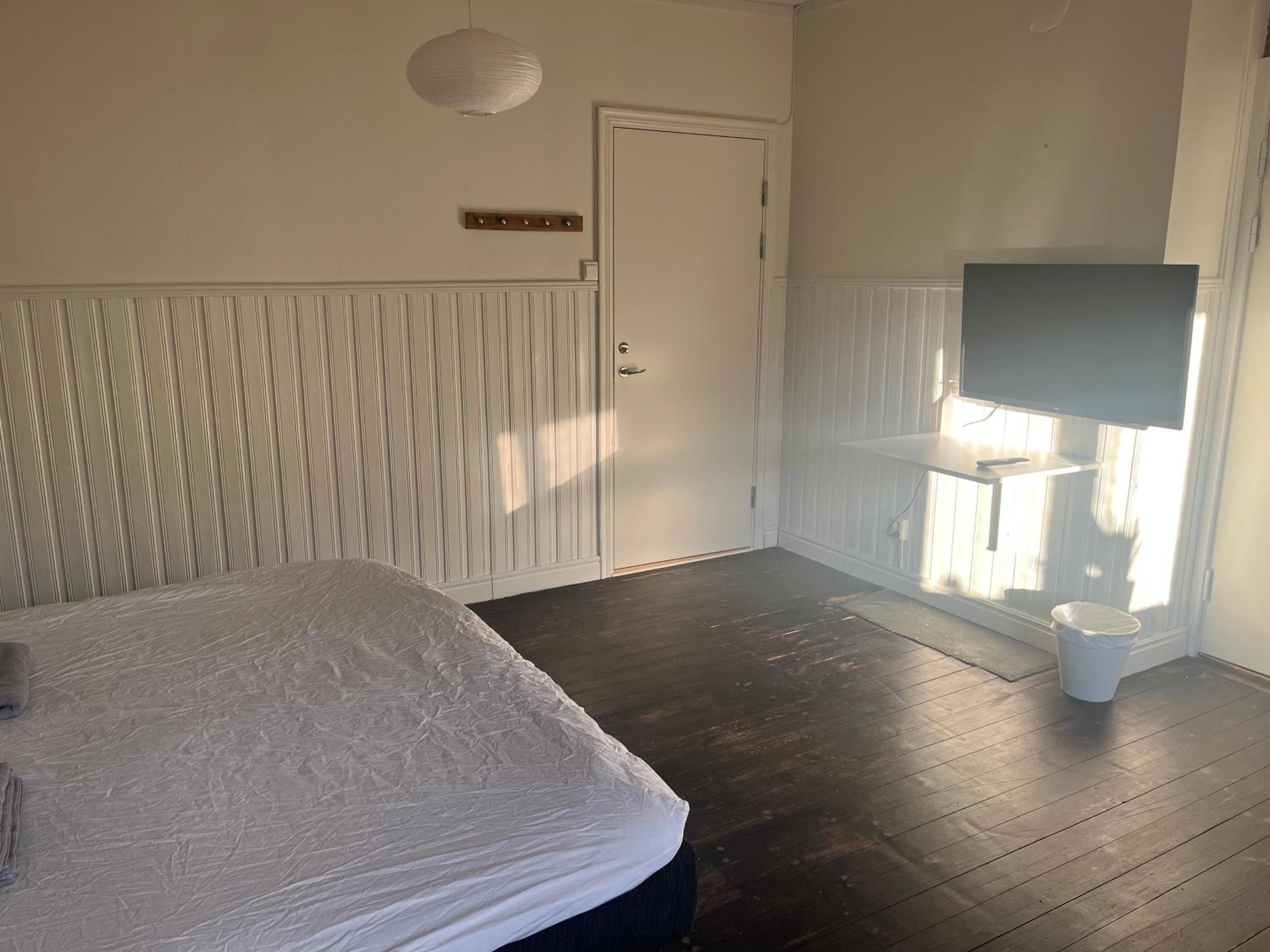 Standard Double Room - Photo 2