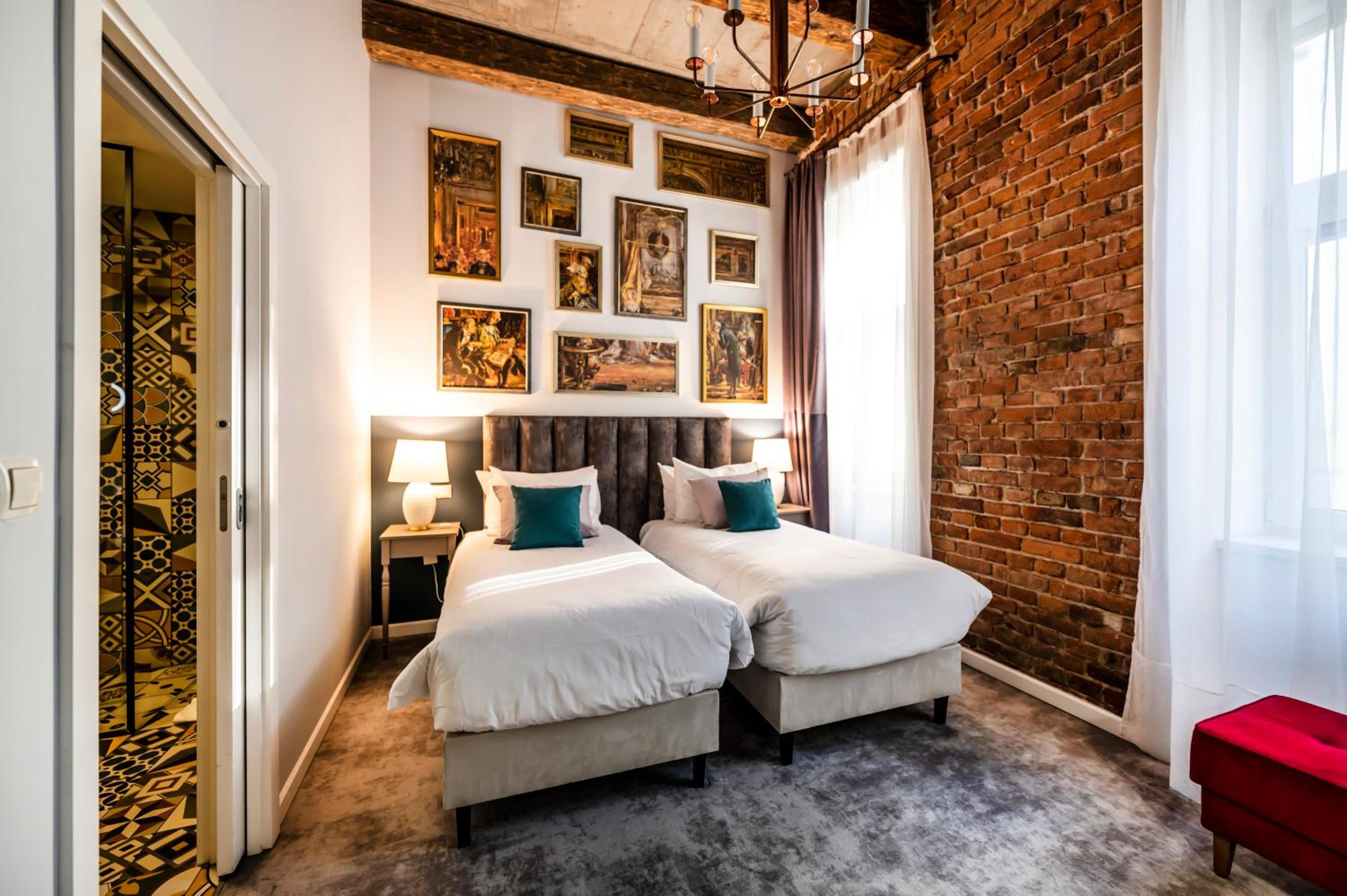 Premium Twin Room photo 1