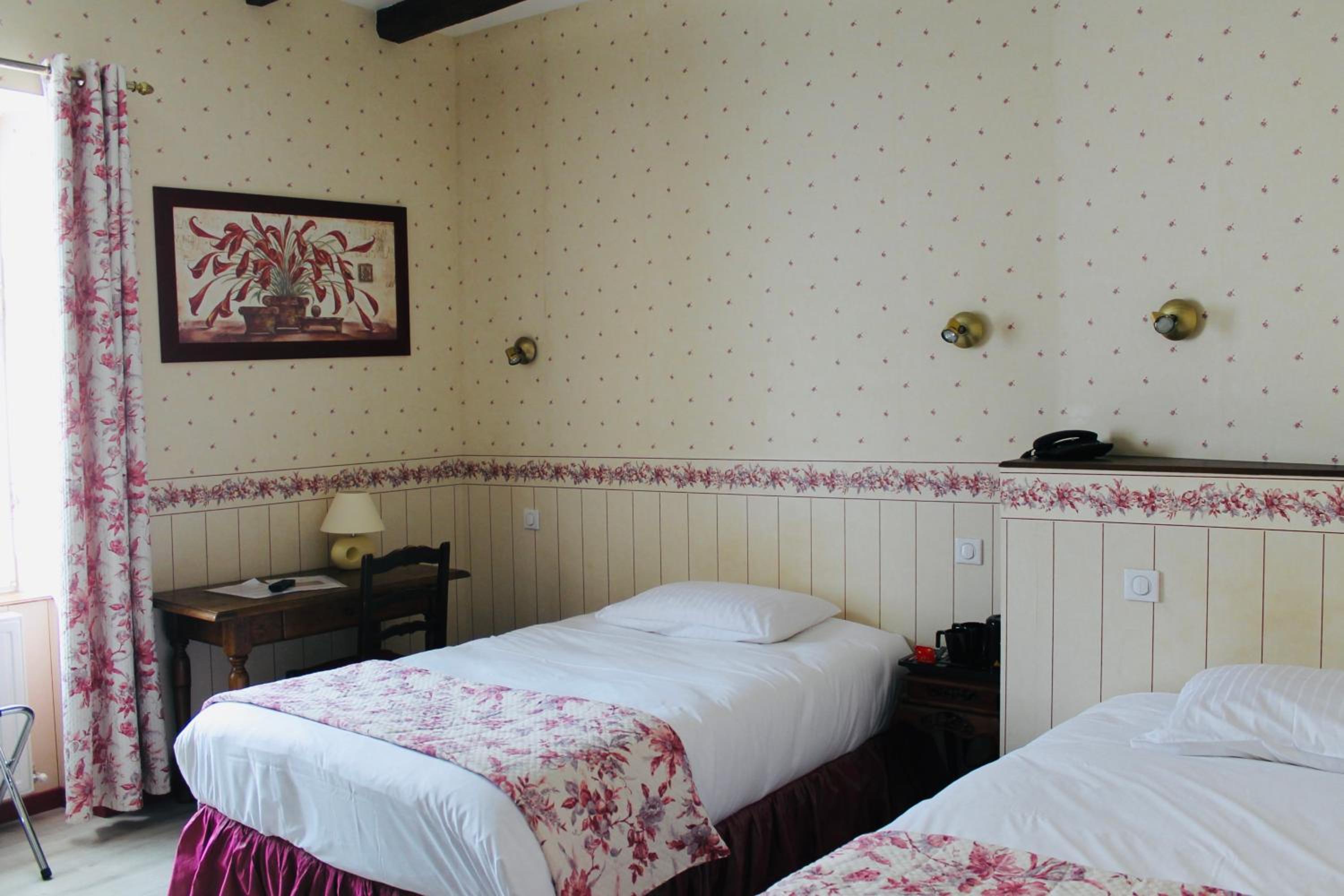 Comfort Twin Room