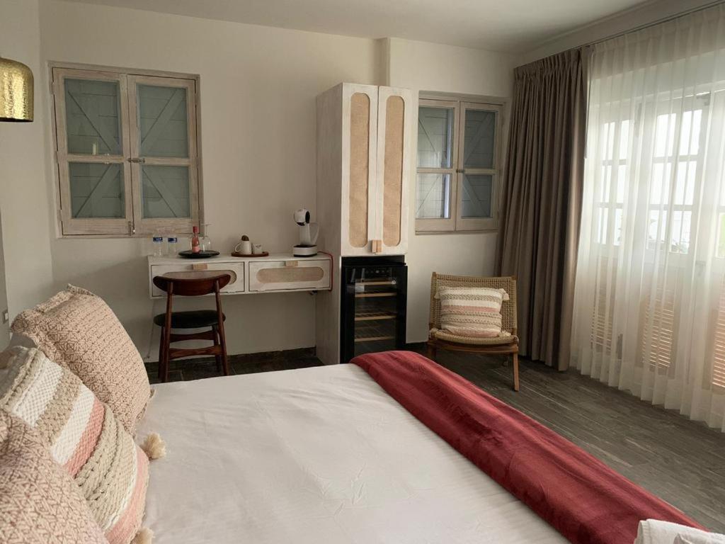 Deluxe Double Room - Photo 1