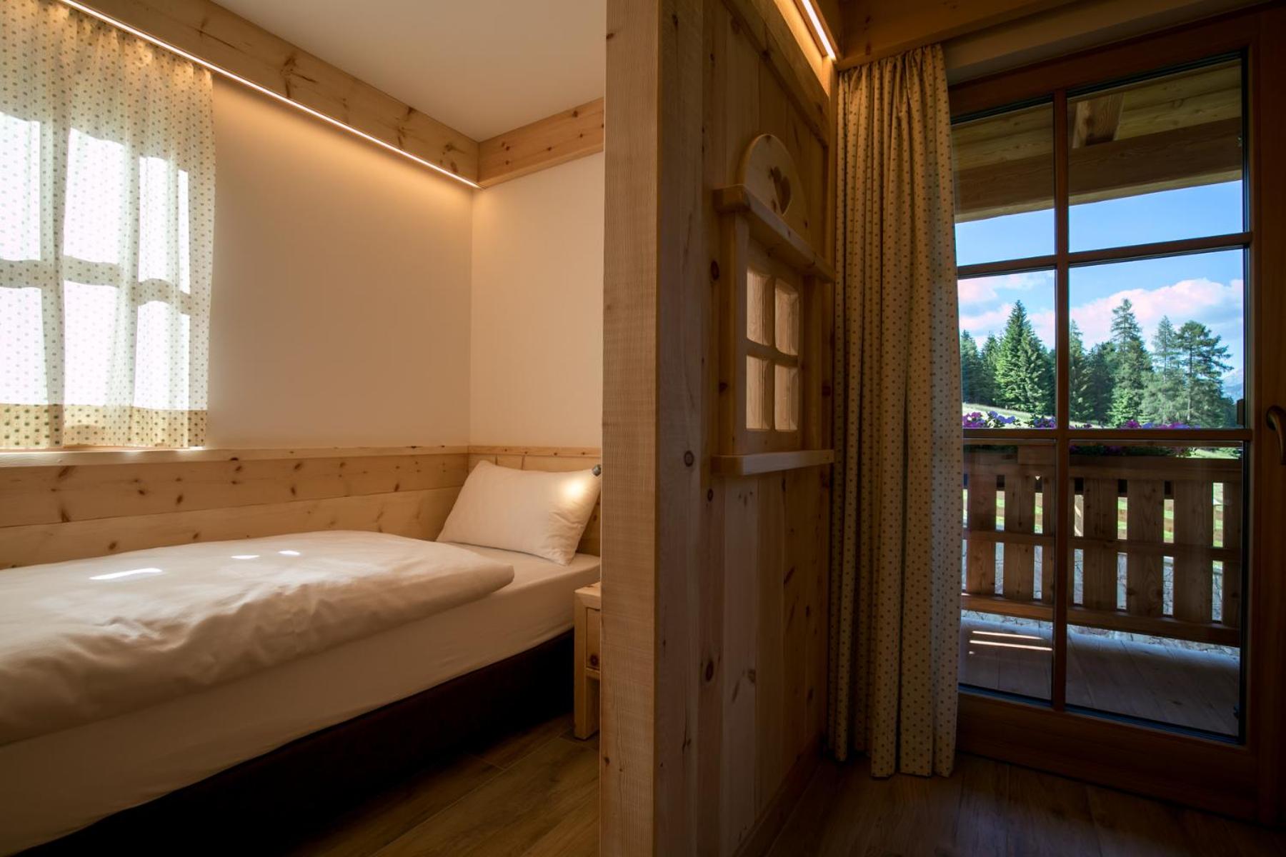 Triple Room with Terrace