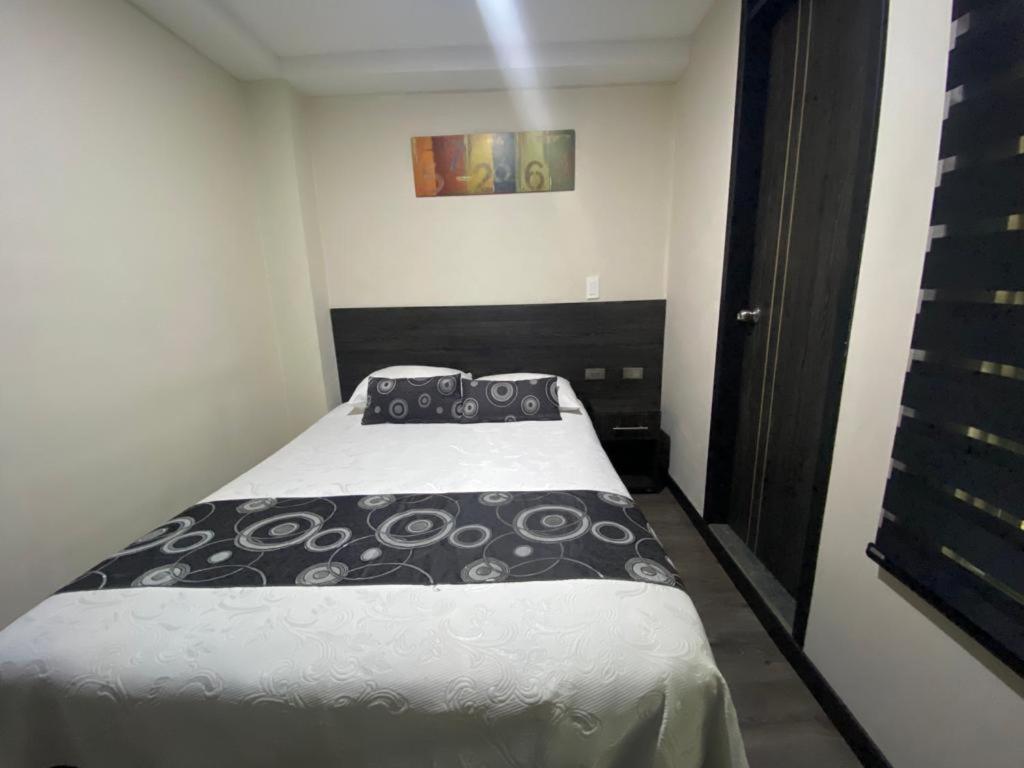 Small Double Room photo 1
