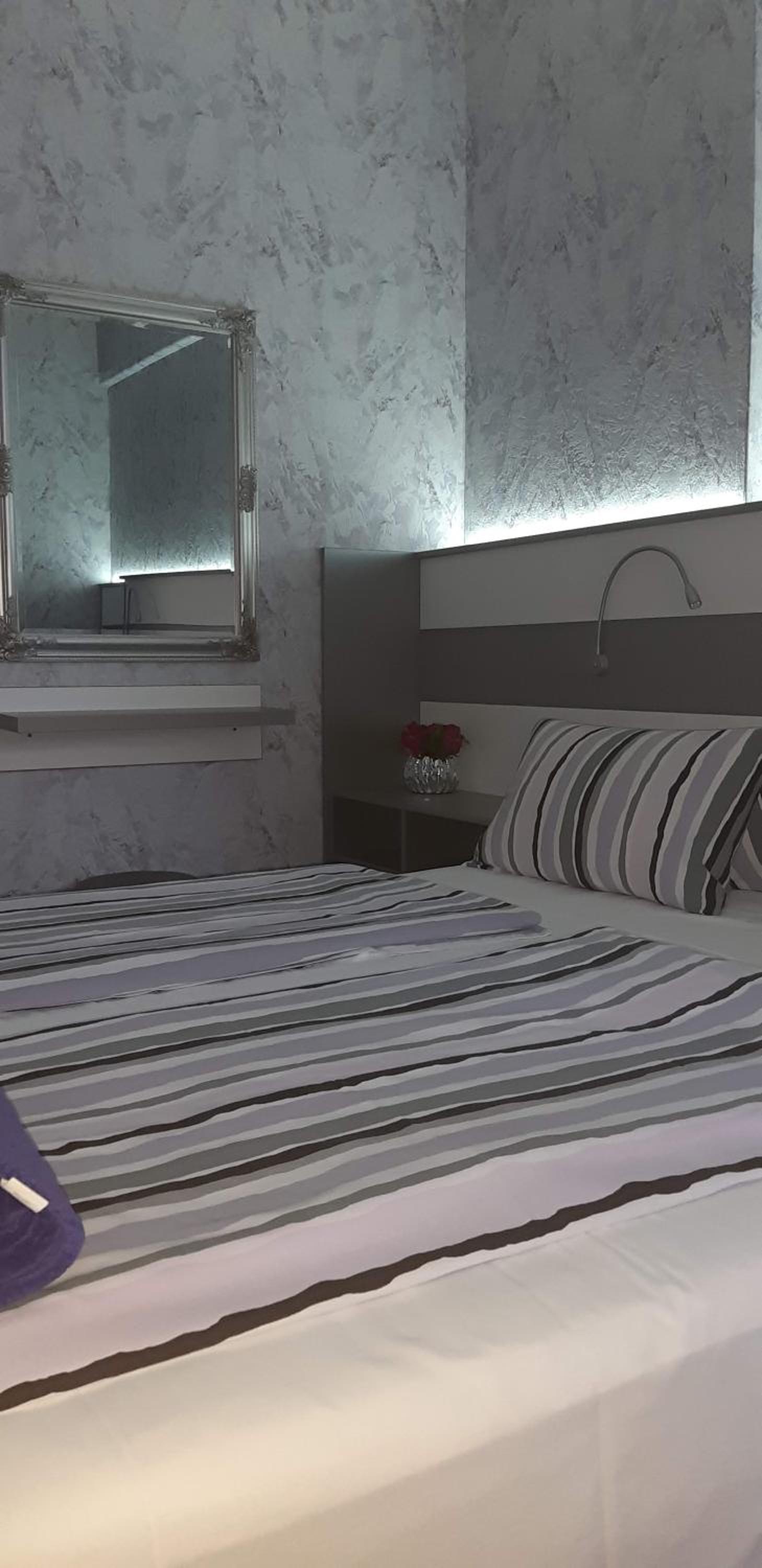 Small Double Room photo 2