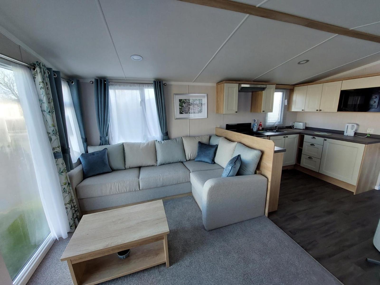 Caravan photo 3