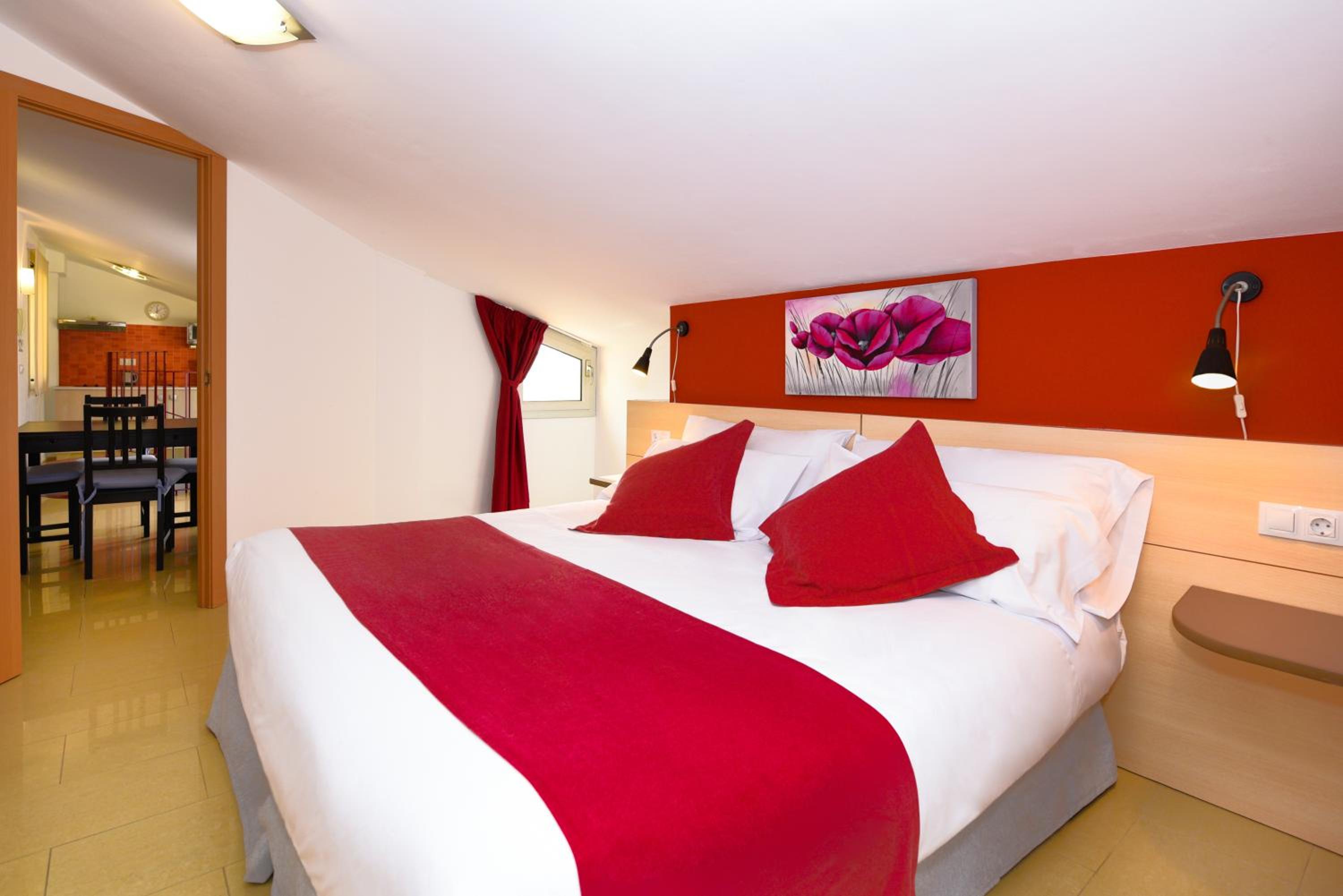 Apartamento de una habitación con terraza (2-4 adultos)