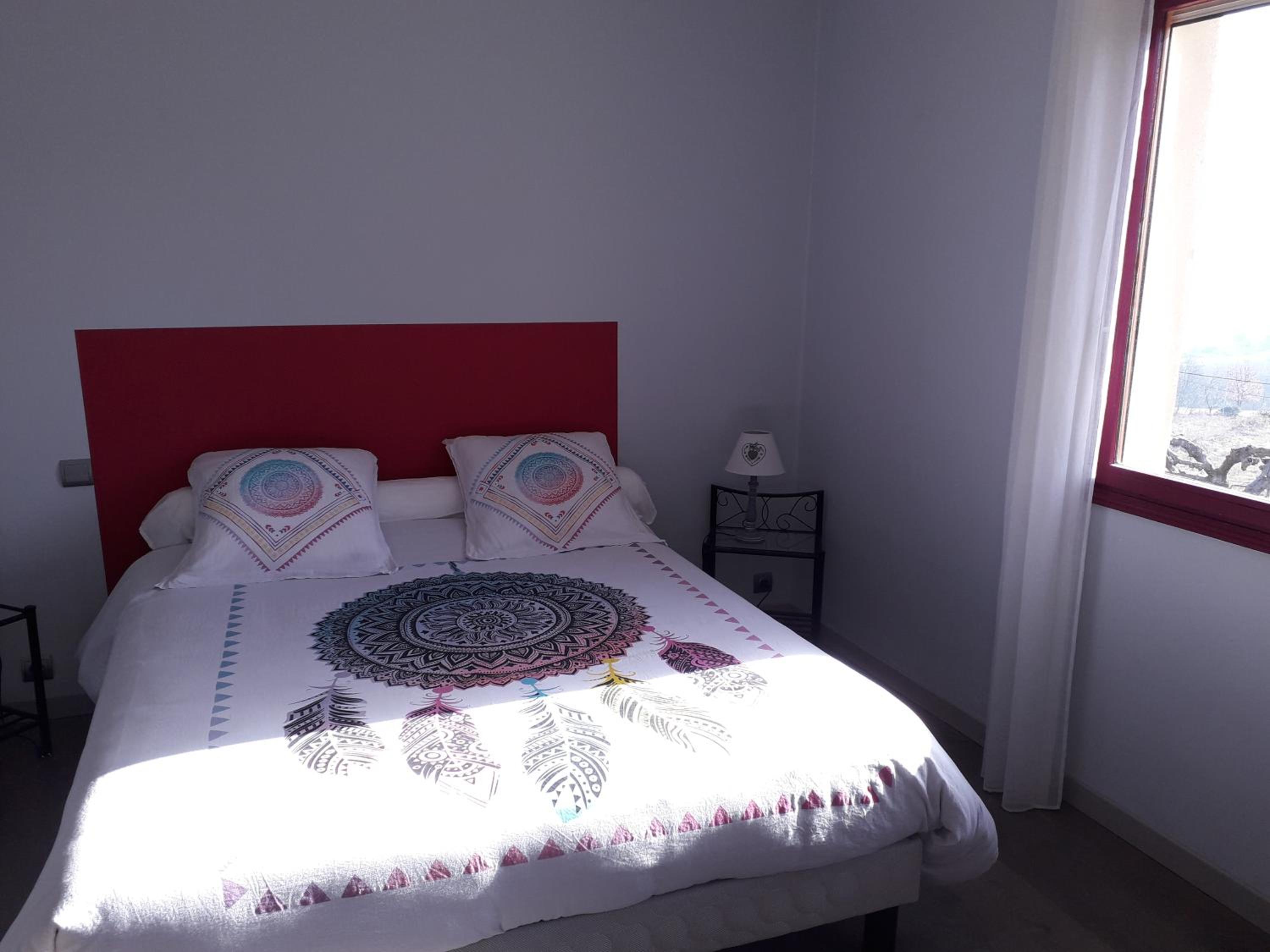 Double Room with Private Bathroom - Photo 3