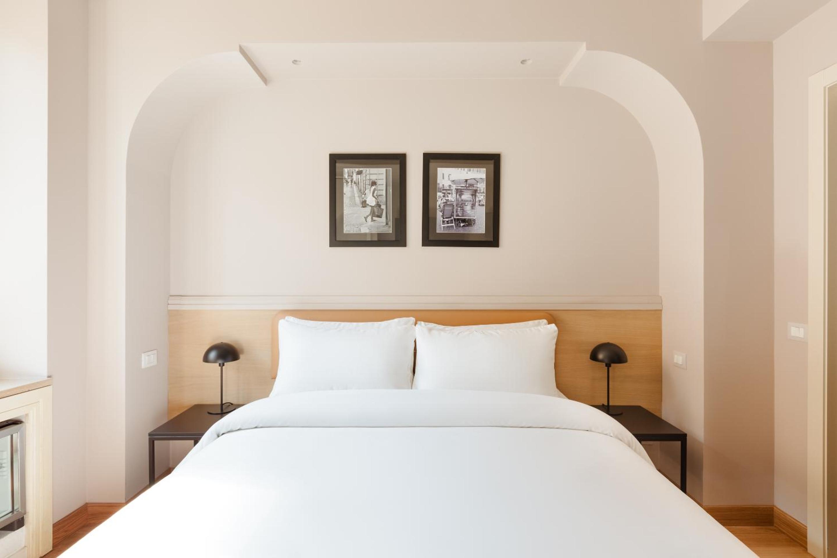 Deluxe Double Room photo 2