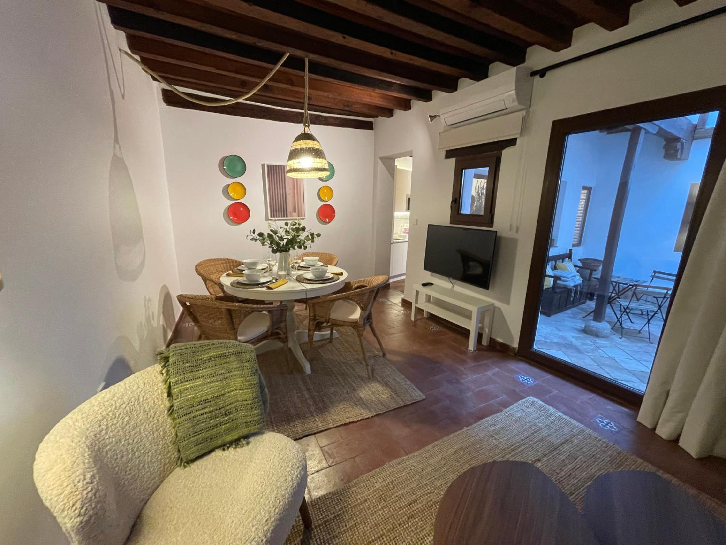 One-Bedroom Apartment - Photo 26