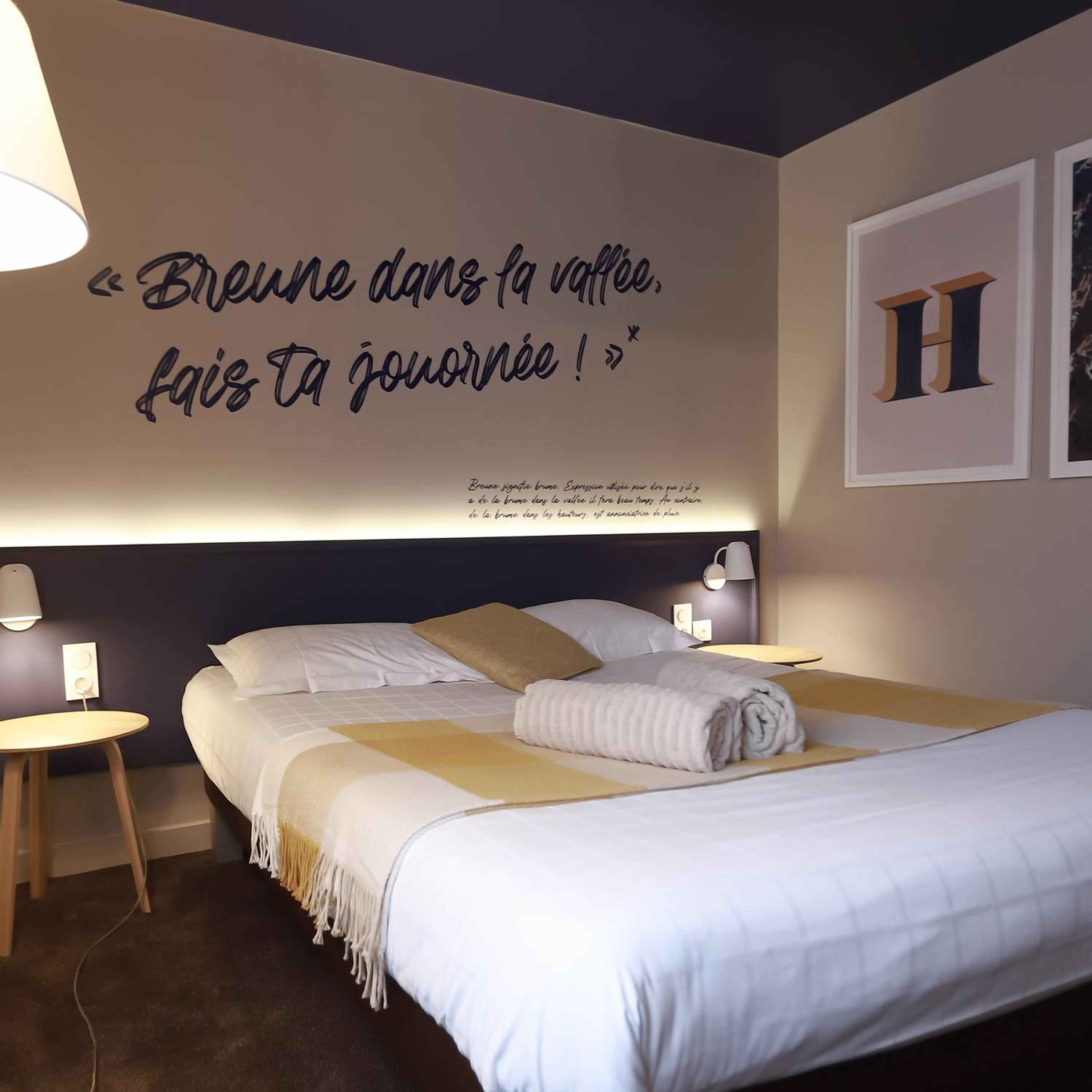 Double Room - Photo 5