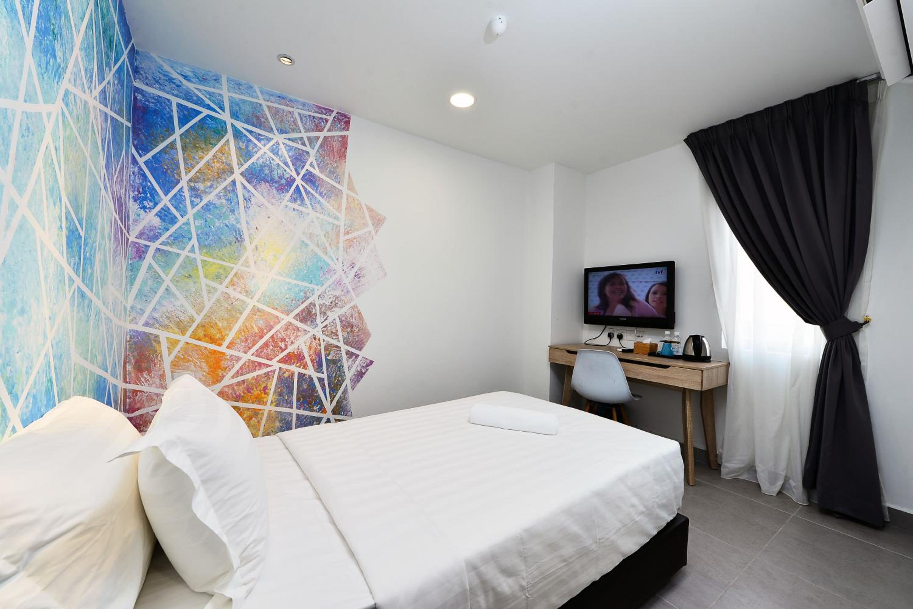 Single Room photo 2
