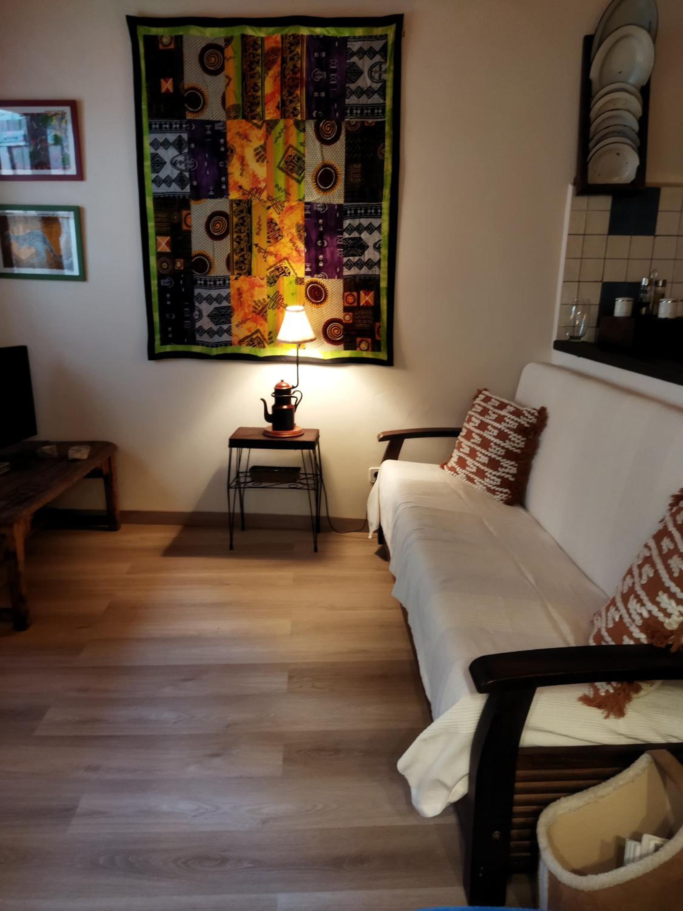 One-Bedroom House photo 3