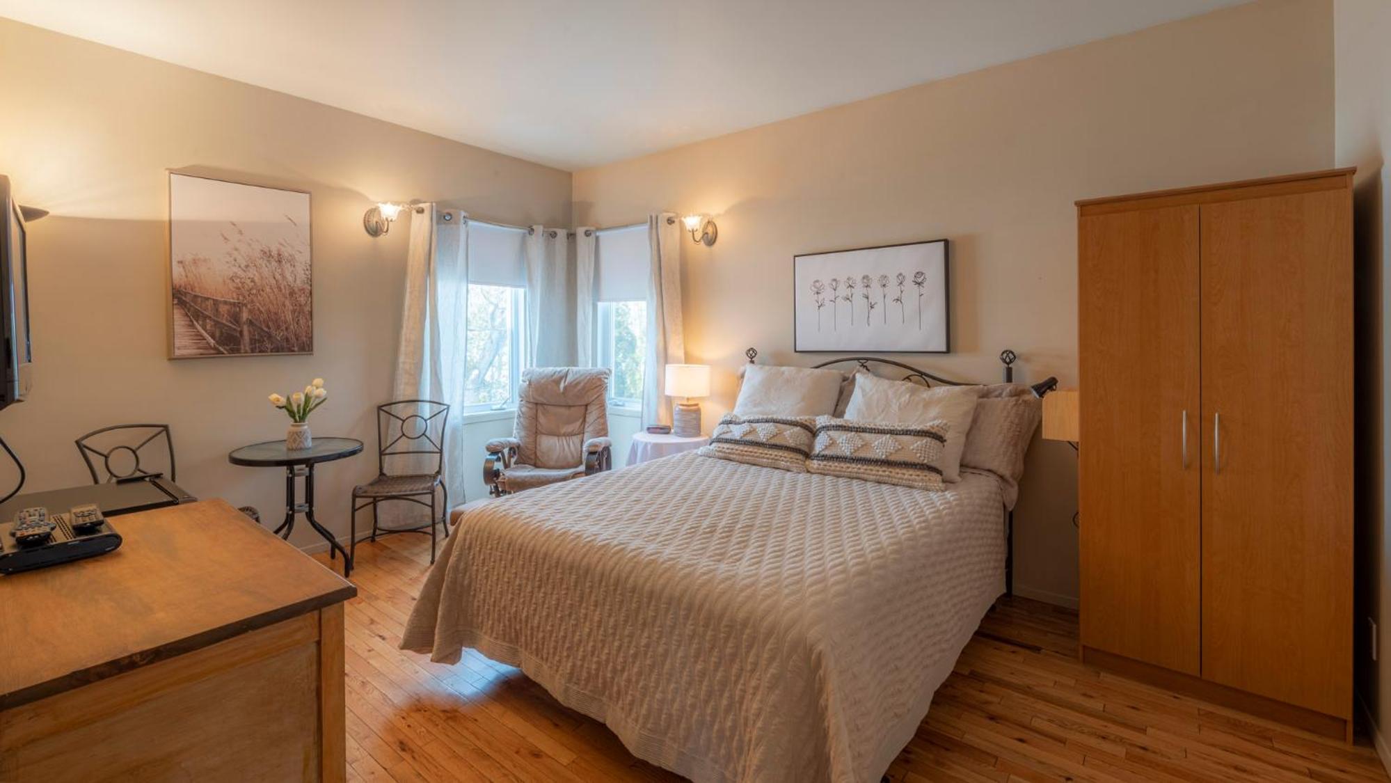 Deluxe Double Room - Photo 6