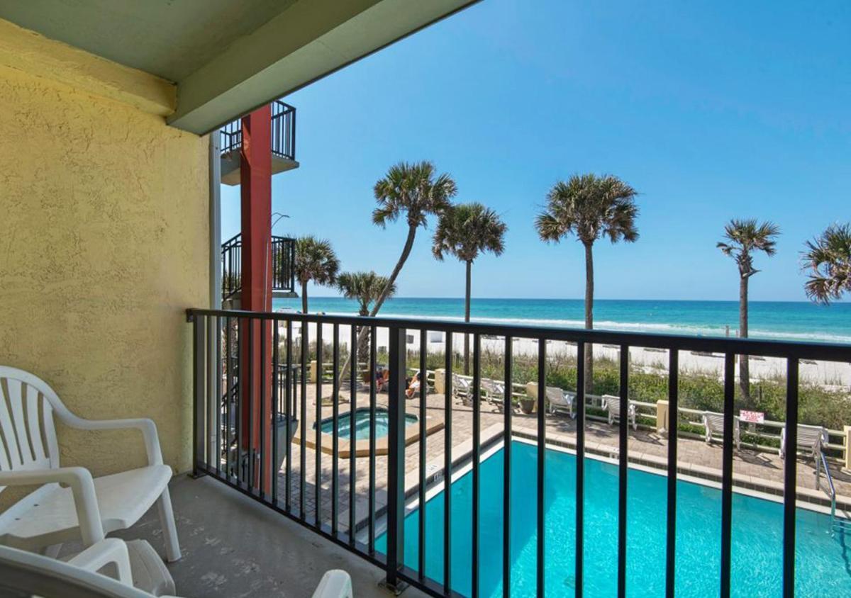 Studio Suite with 1 King Bed, Ocean View, Non-Smoking photo 3