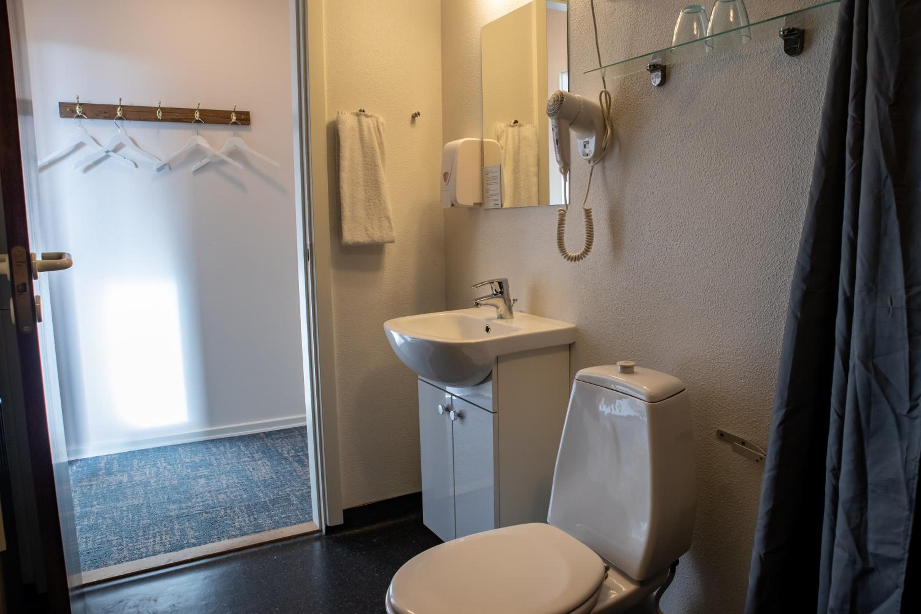 Superior Room - Photo 16