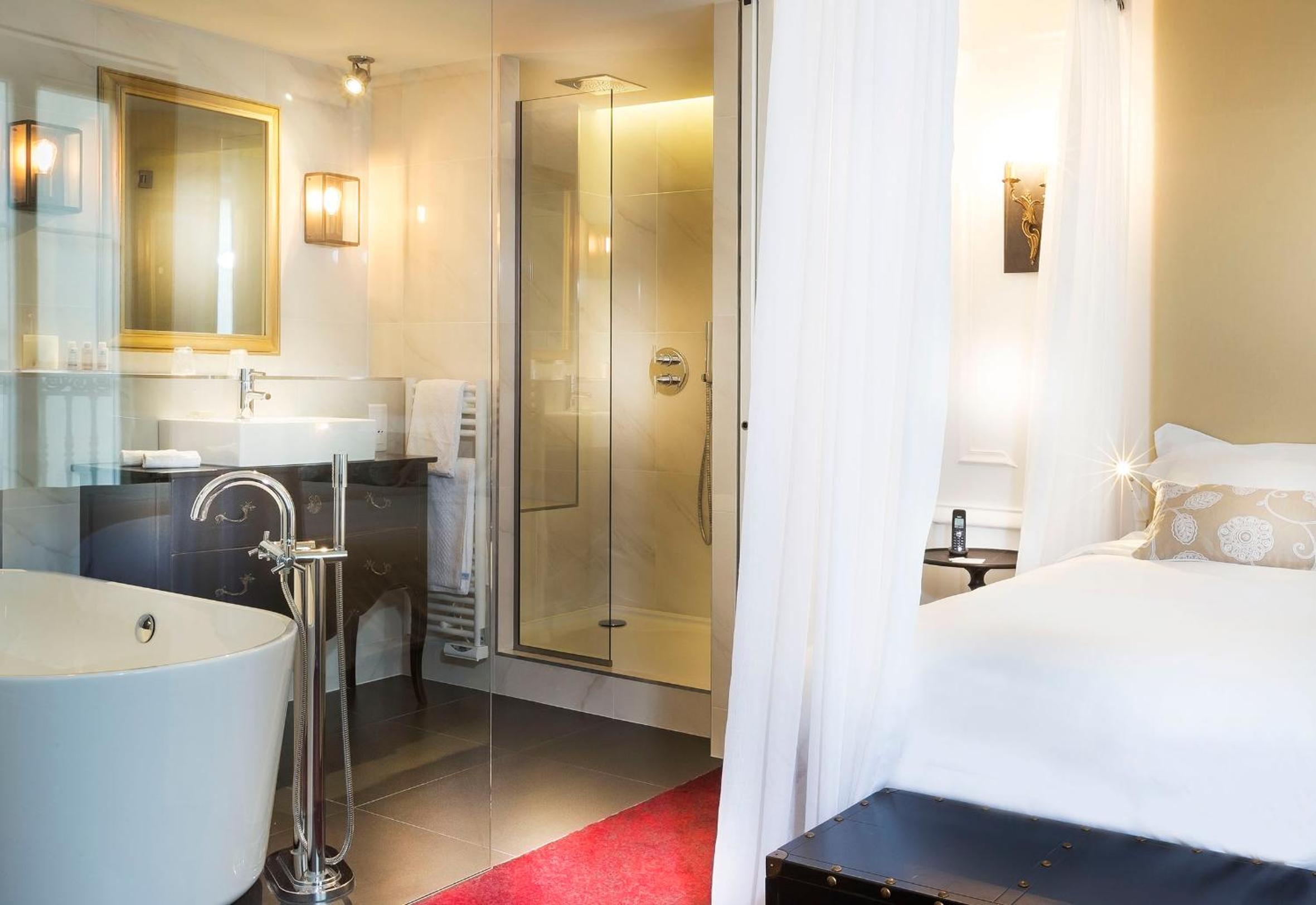 Deluxe Double or Twin Room photo 2