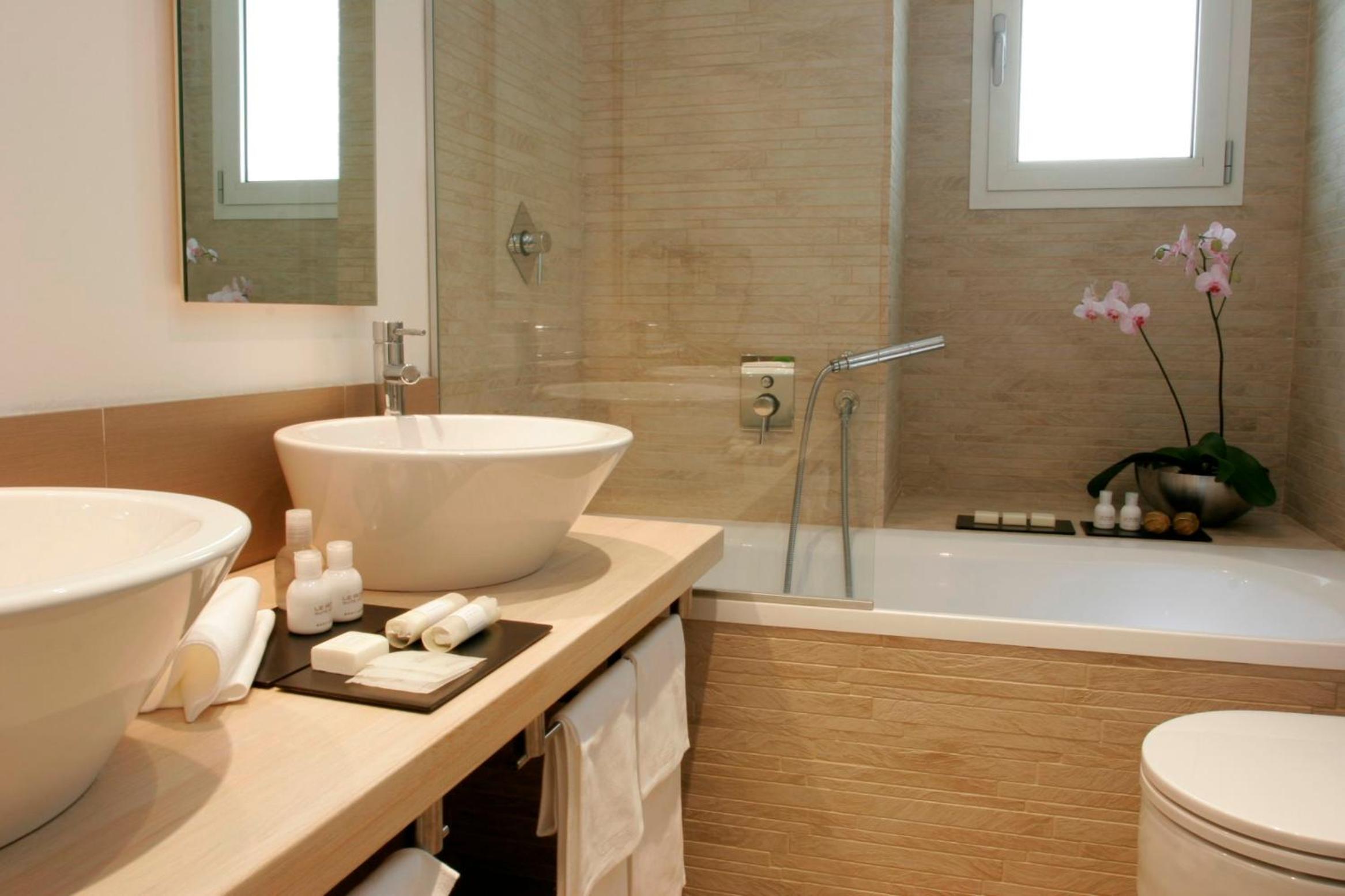 Suite - Photo 4