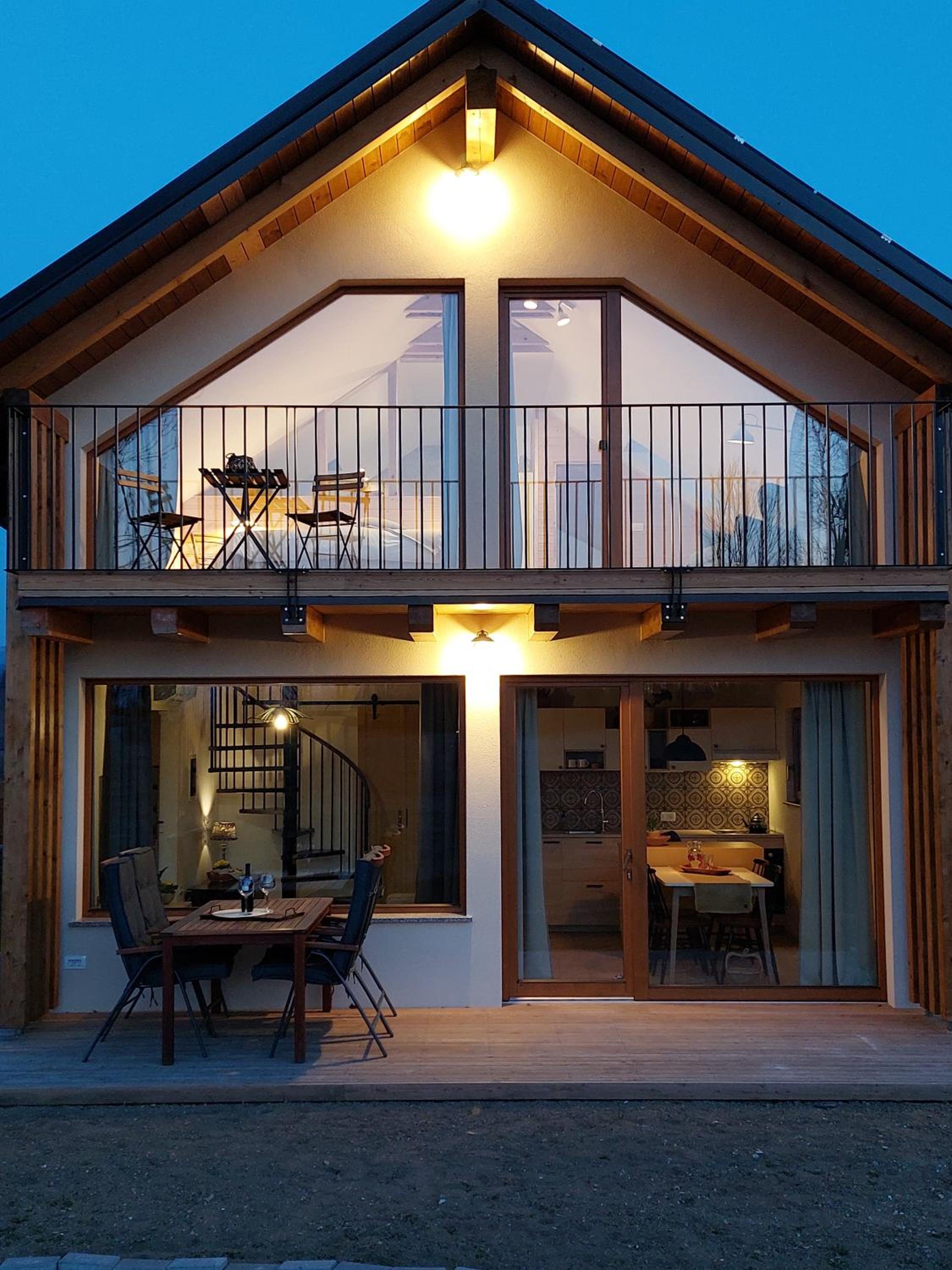 Apartment with Terrace