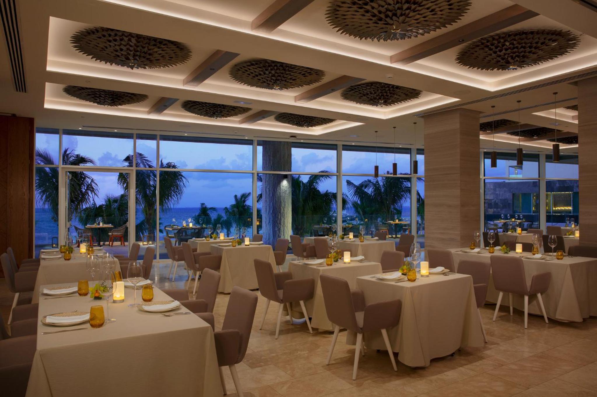 Xhale Club Junior Suite Ocean Front King - Photo 16