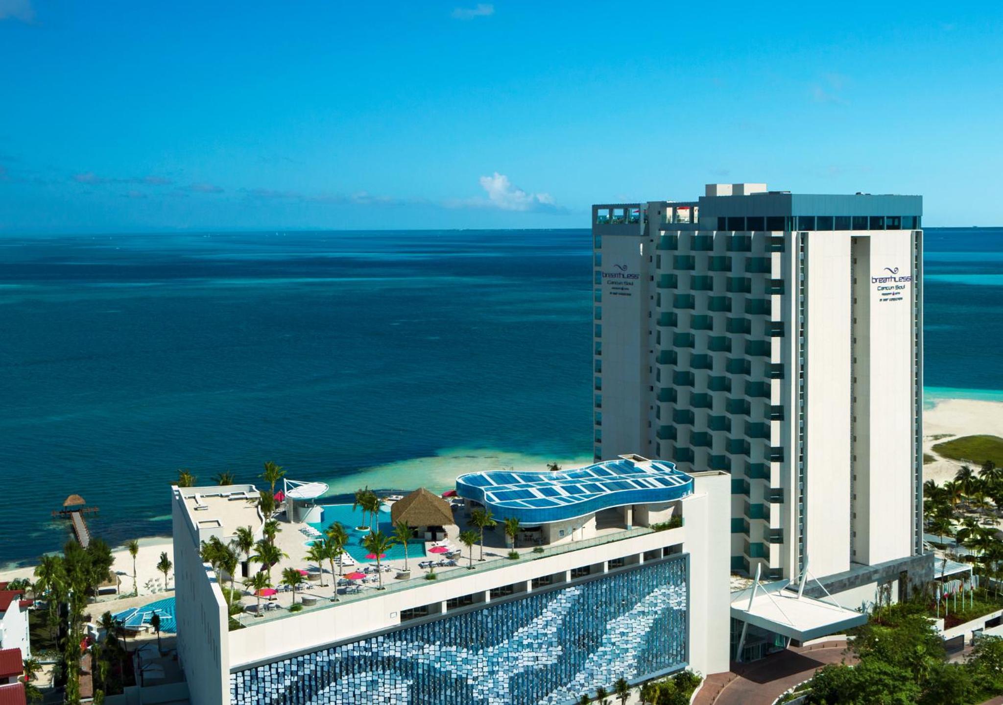 Xcelerate Junior Suite Ocean Front Double - Photo 3
