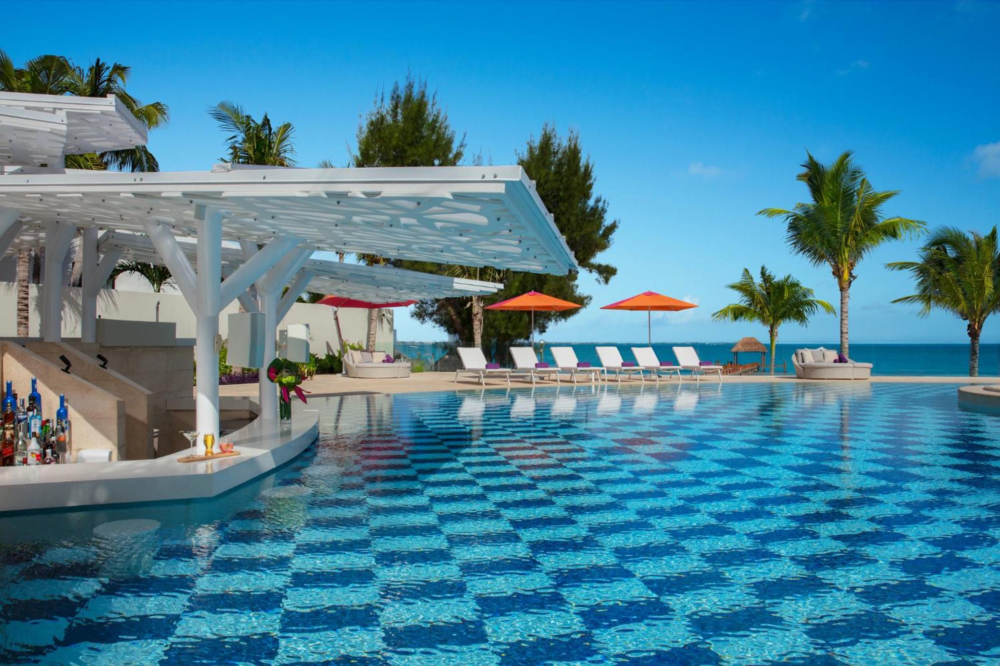 Xcelerate Junior Suite Ocean Front Double - Photo 11