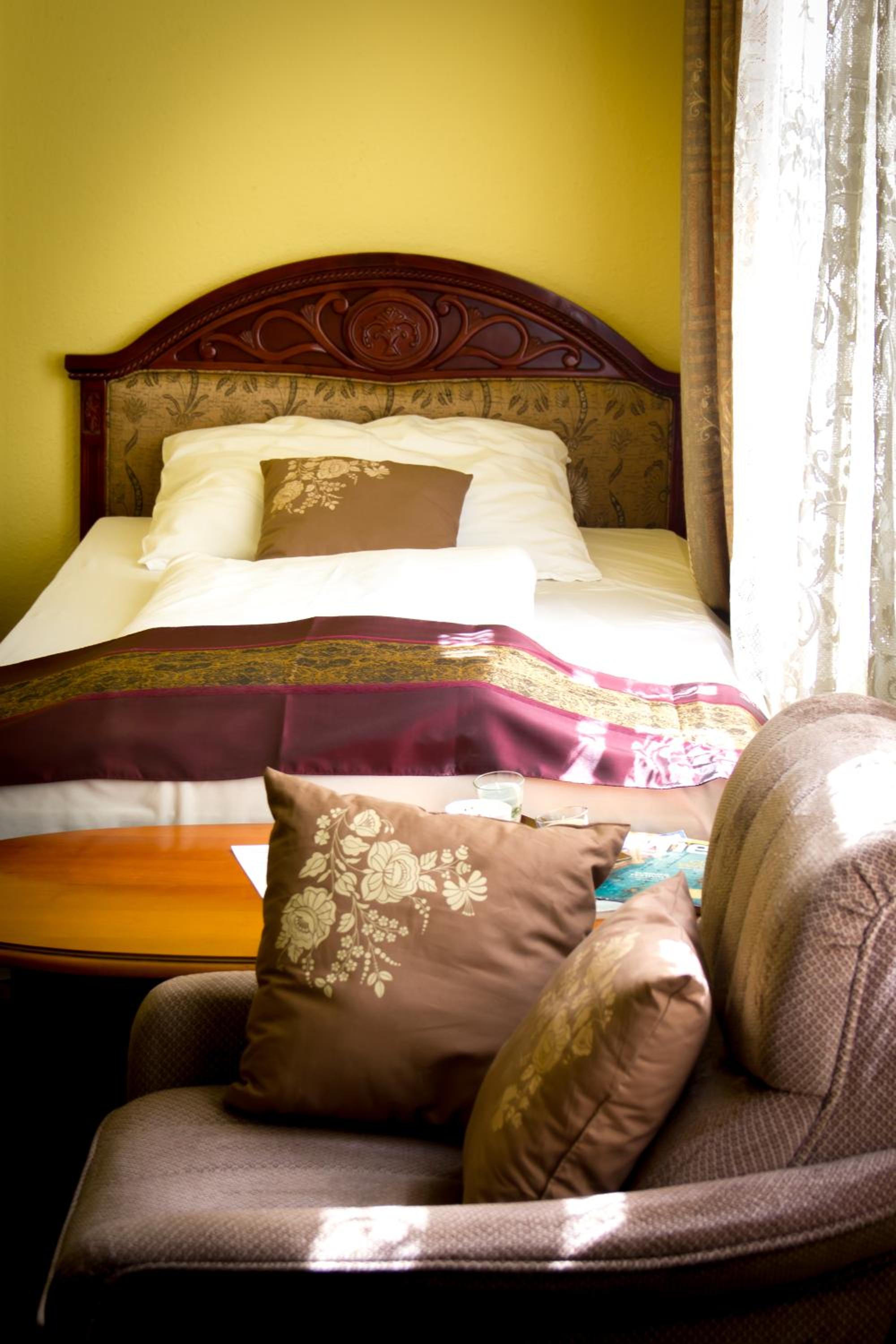 Single Room - Photo 10