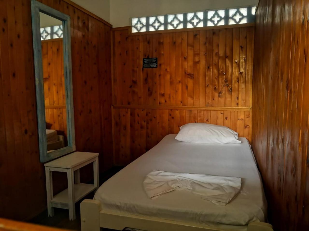 Standard Single Room with Shared Bathroom