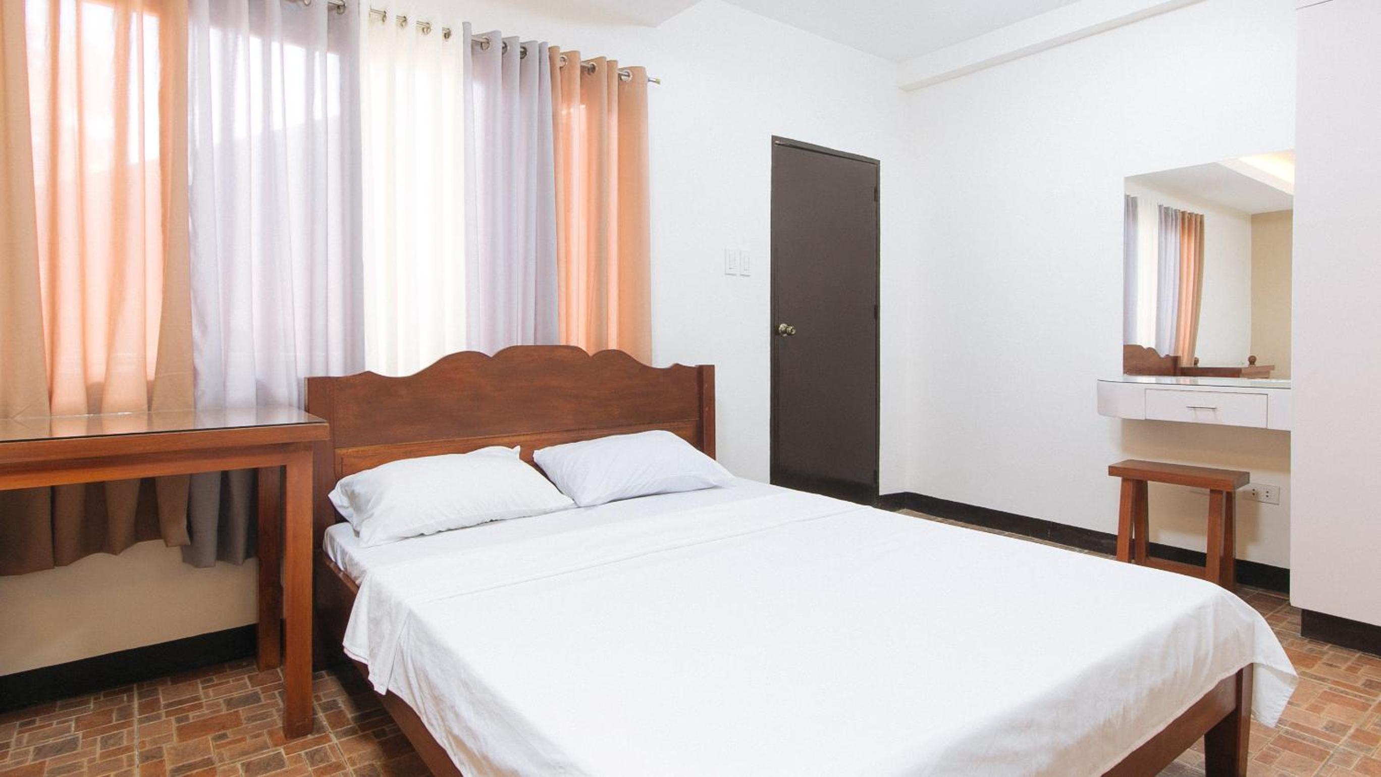 Standard Apartment - Photo 12