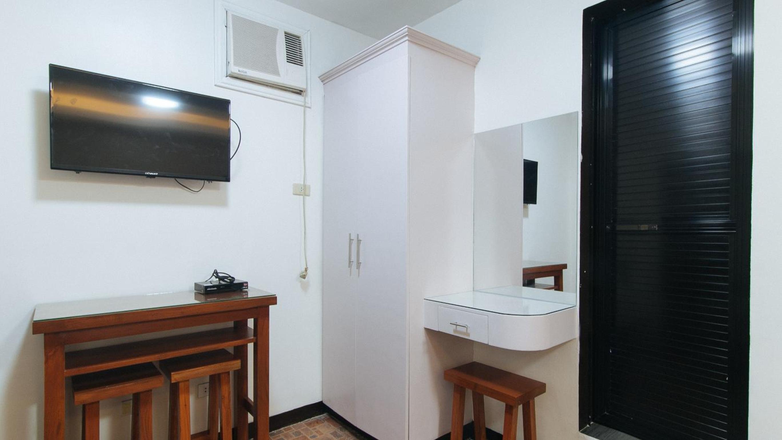 Standard Apartment - Photo 16