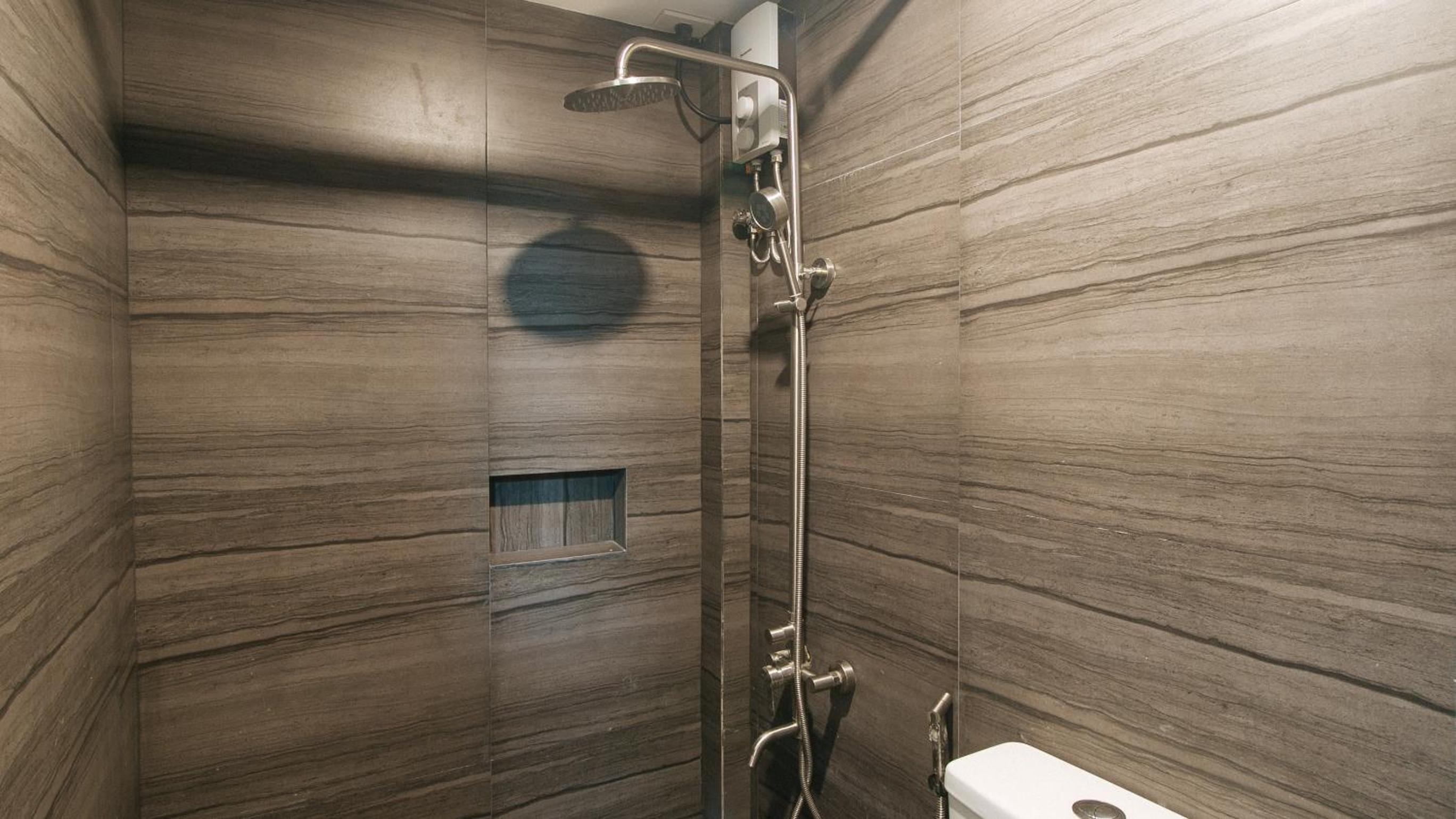 Studio Apartment - Photo 8