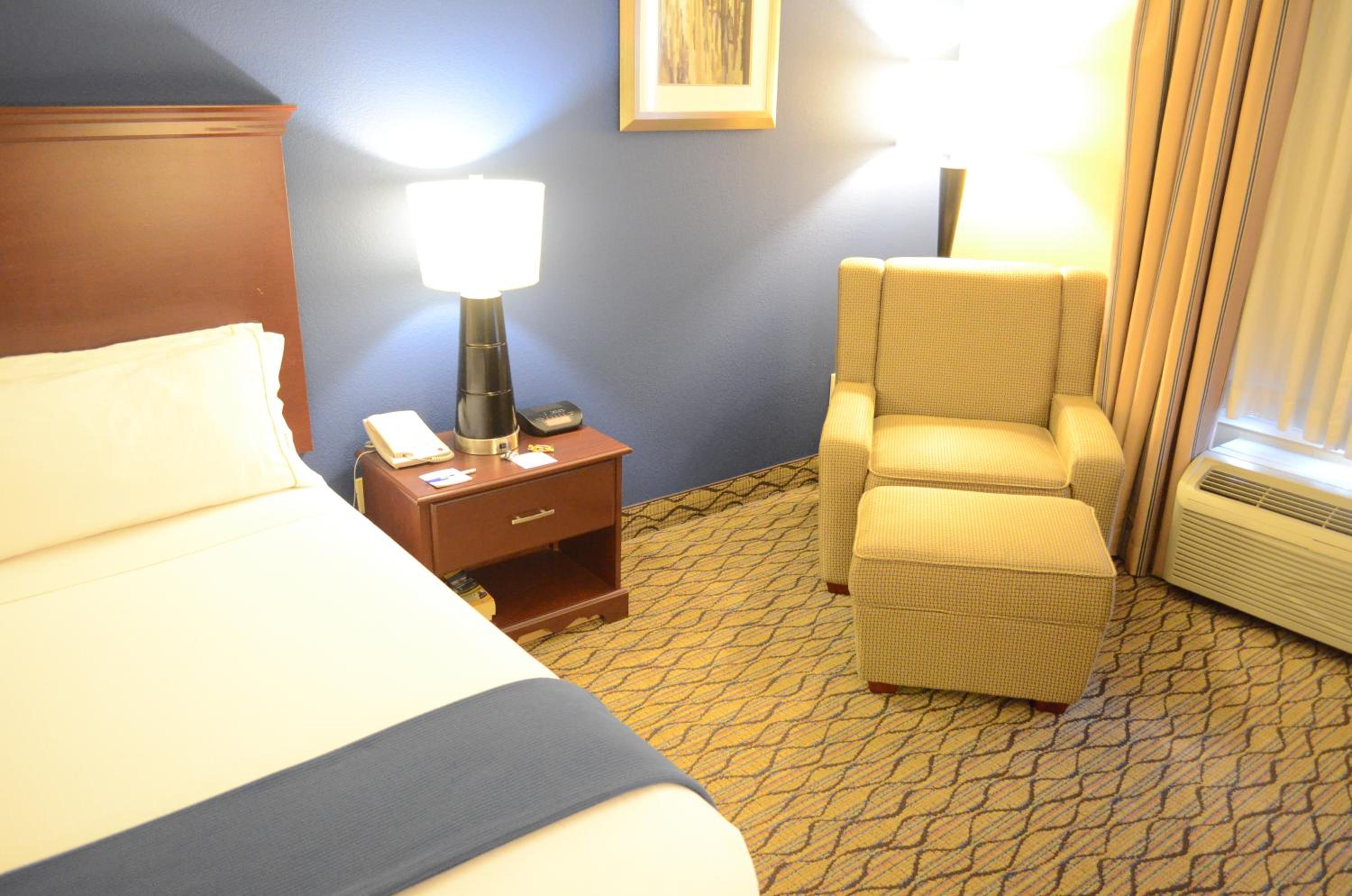 King Room - Disability Access