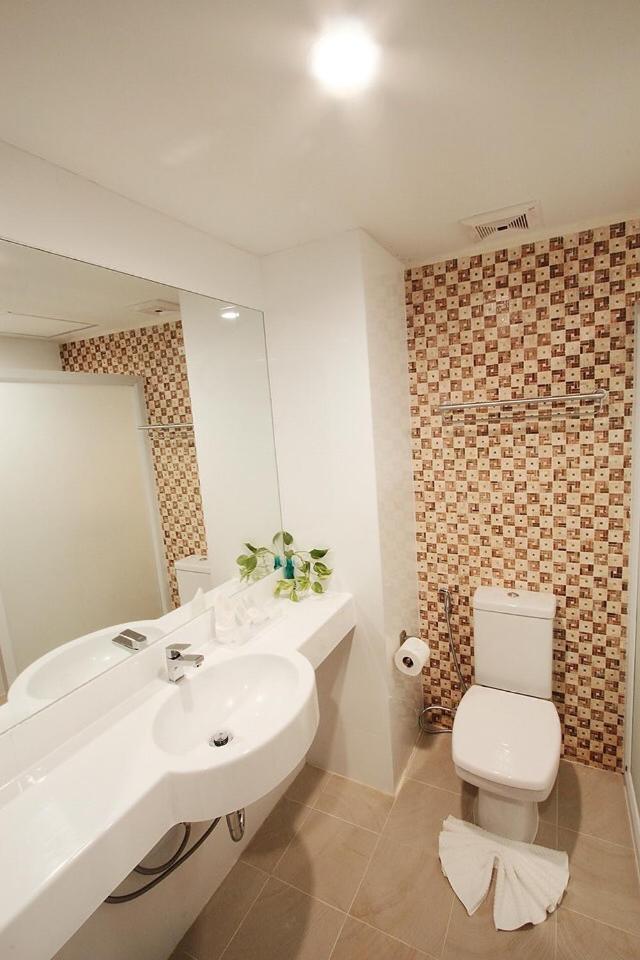 Deluxe Double or Twin Room - Photo 2