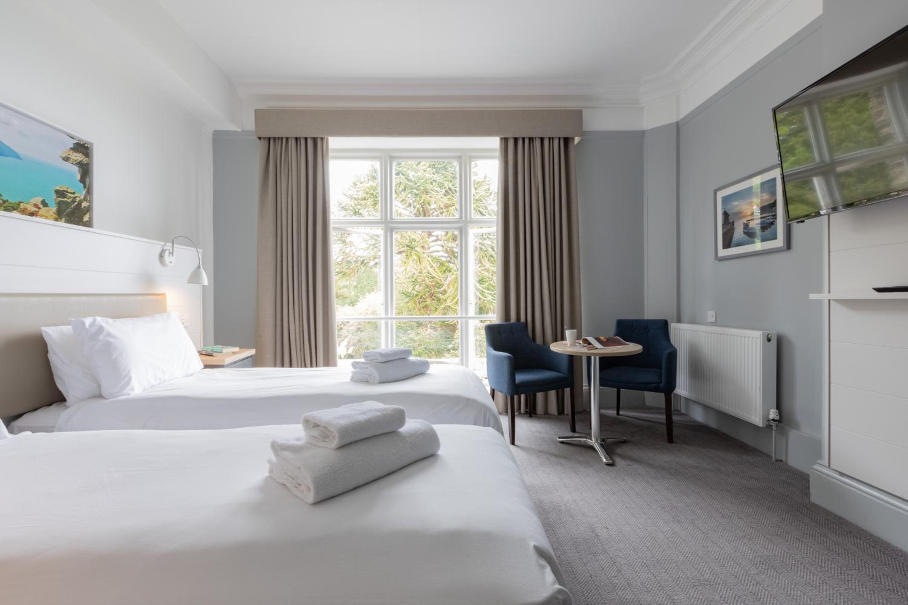 Superior Twin Room photo 2