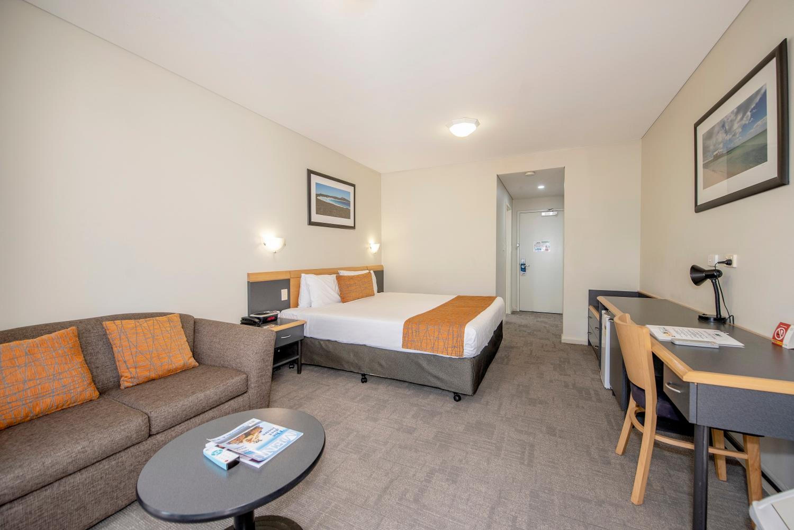 Hotel Style Studio with Ocean View - Photo 1