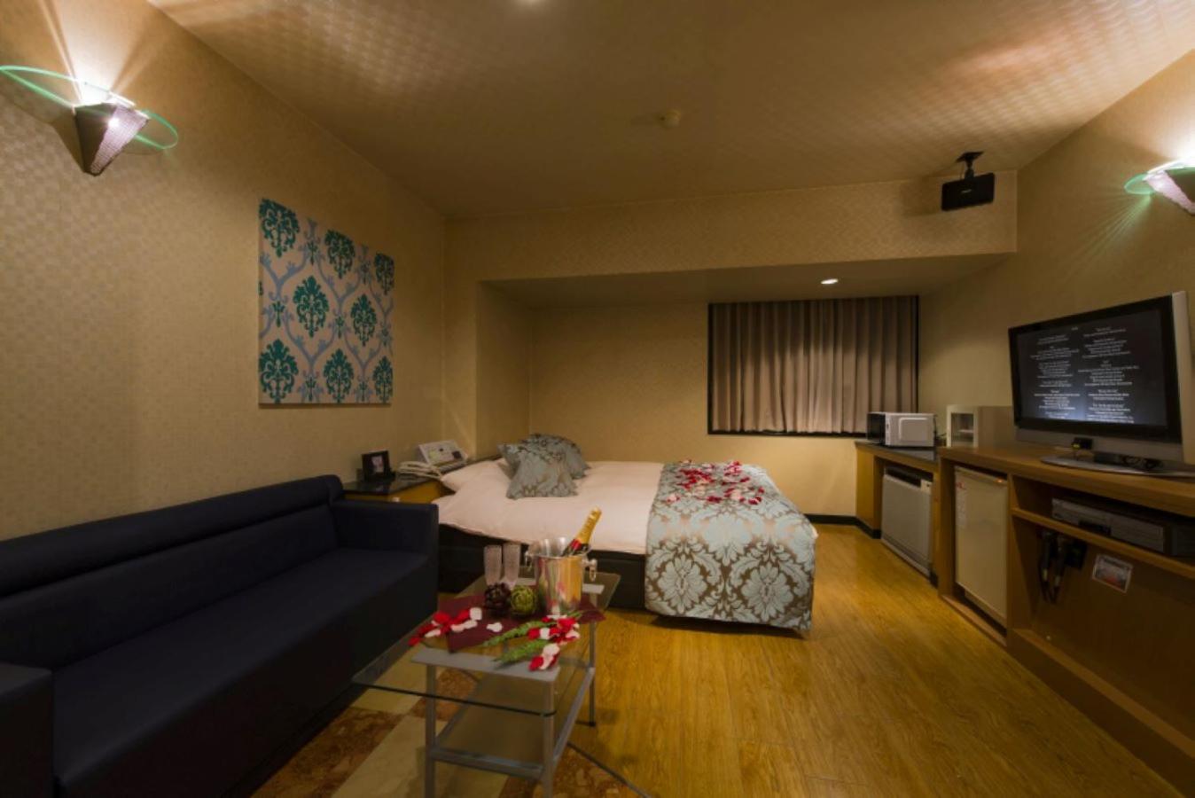 Double Room - Photo 1
