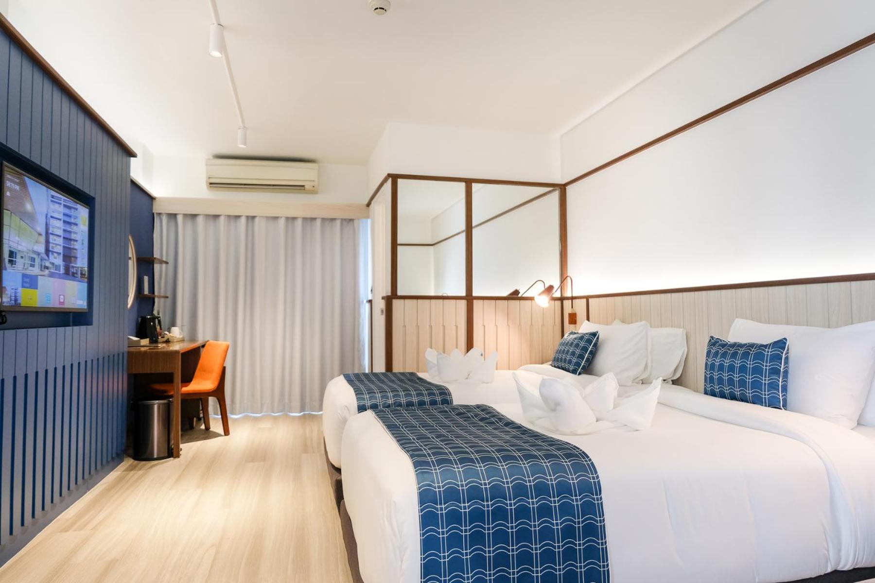 Deluxe Twin Room photo 2