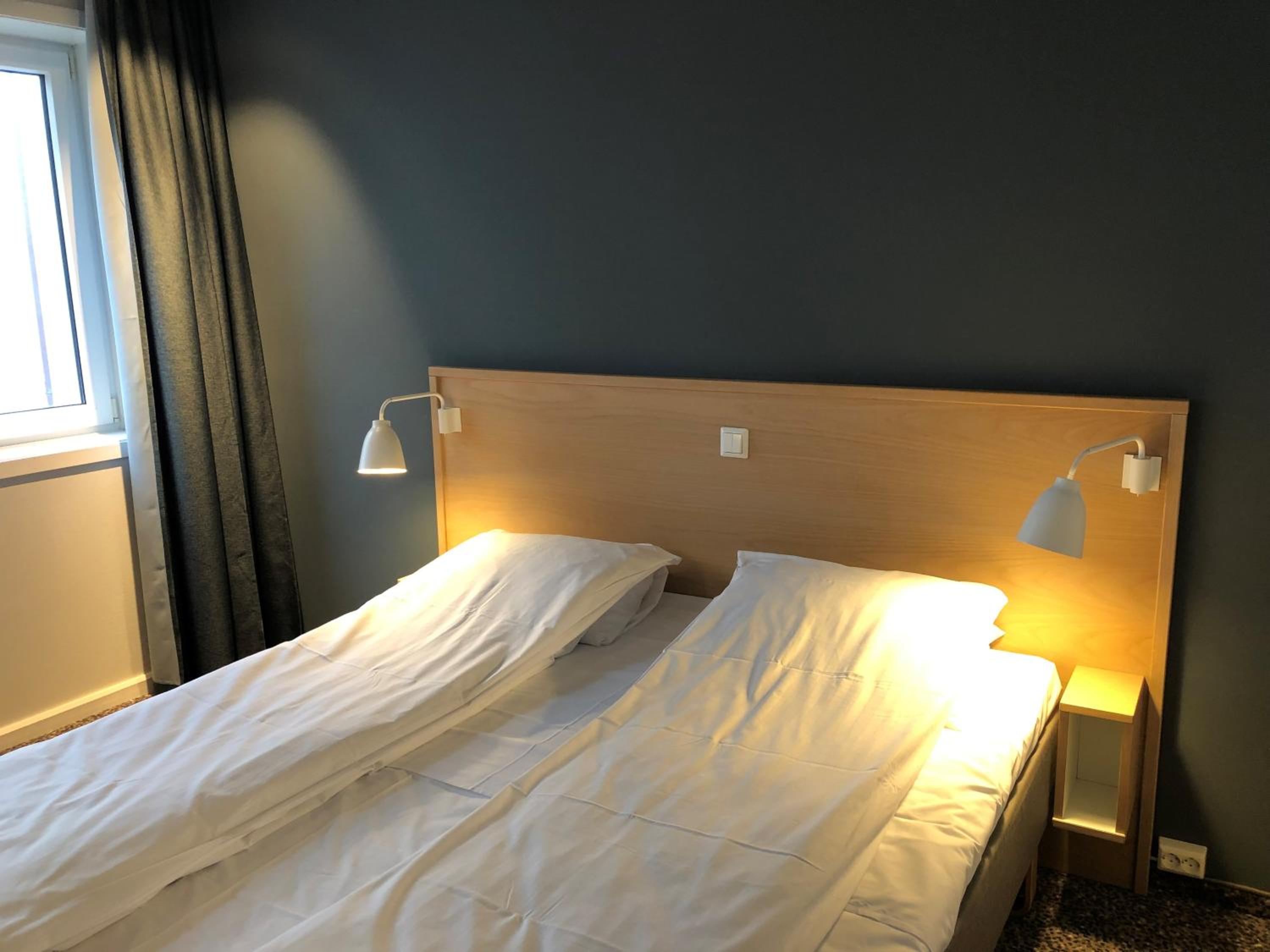 Standard Double Room - Photo 5
