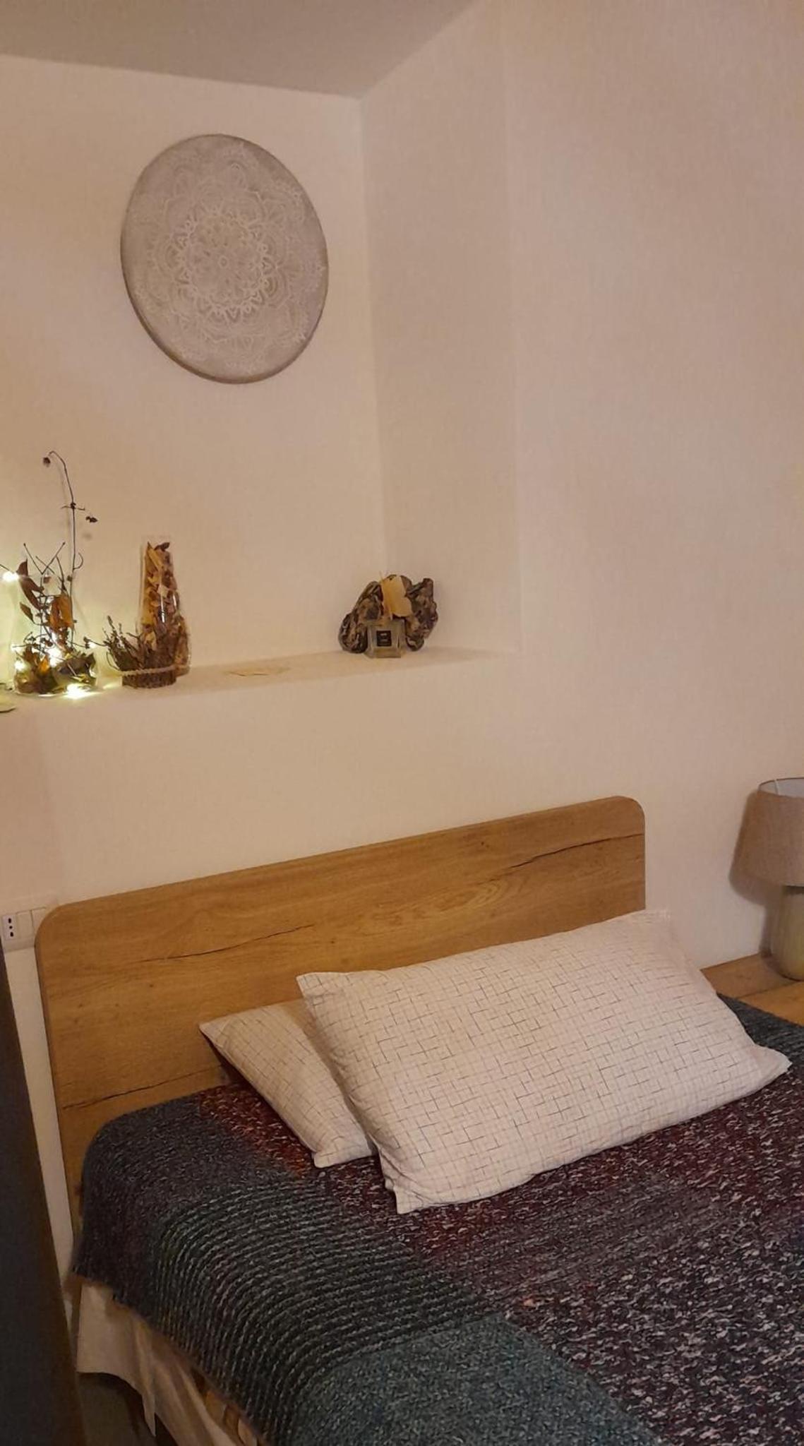 Quadruple Room with Private Bathroom - Photo 4