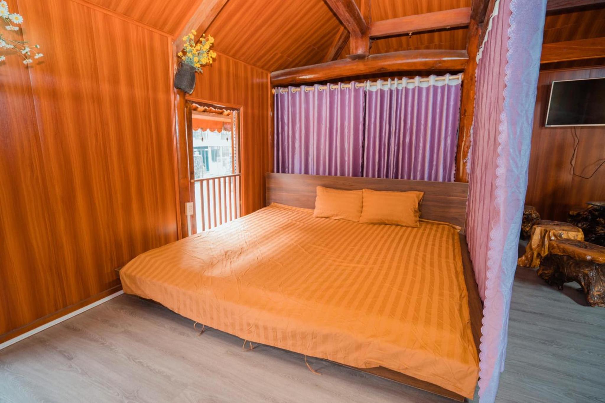 Three-Bedroom Villa photo 1