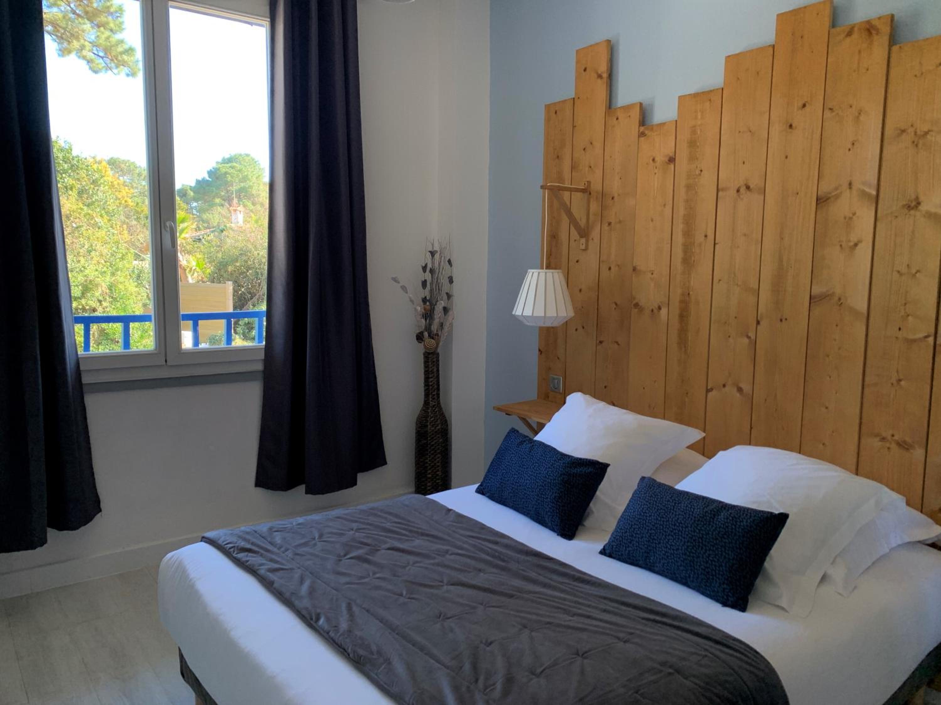 Standard Double Room - Photo 1