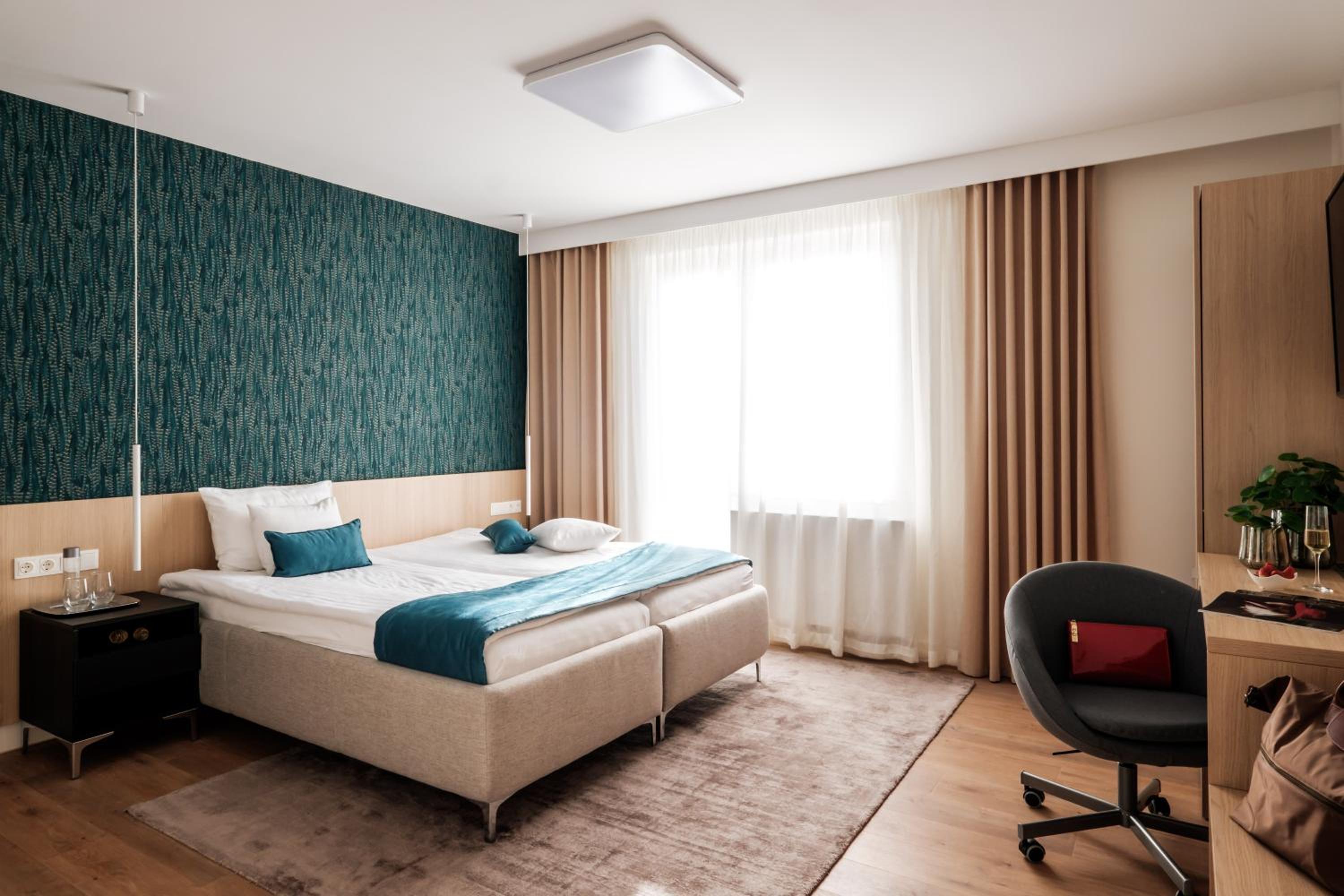 Deluxe Double Room - Photo 1