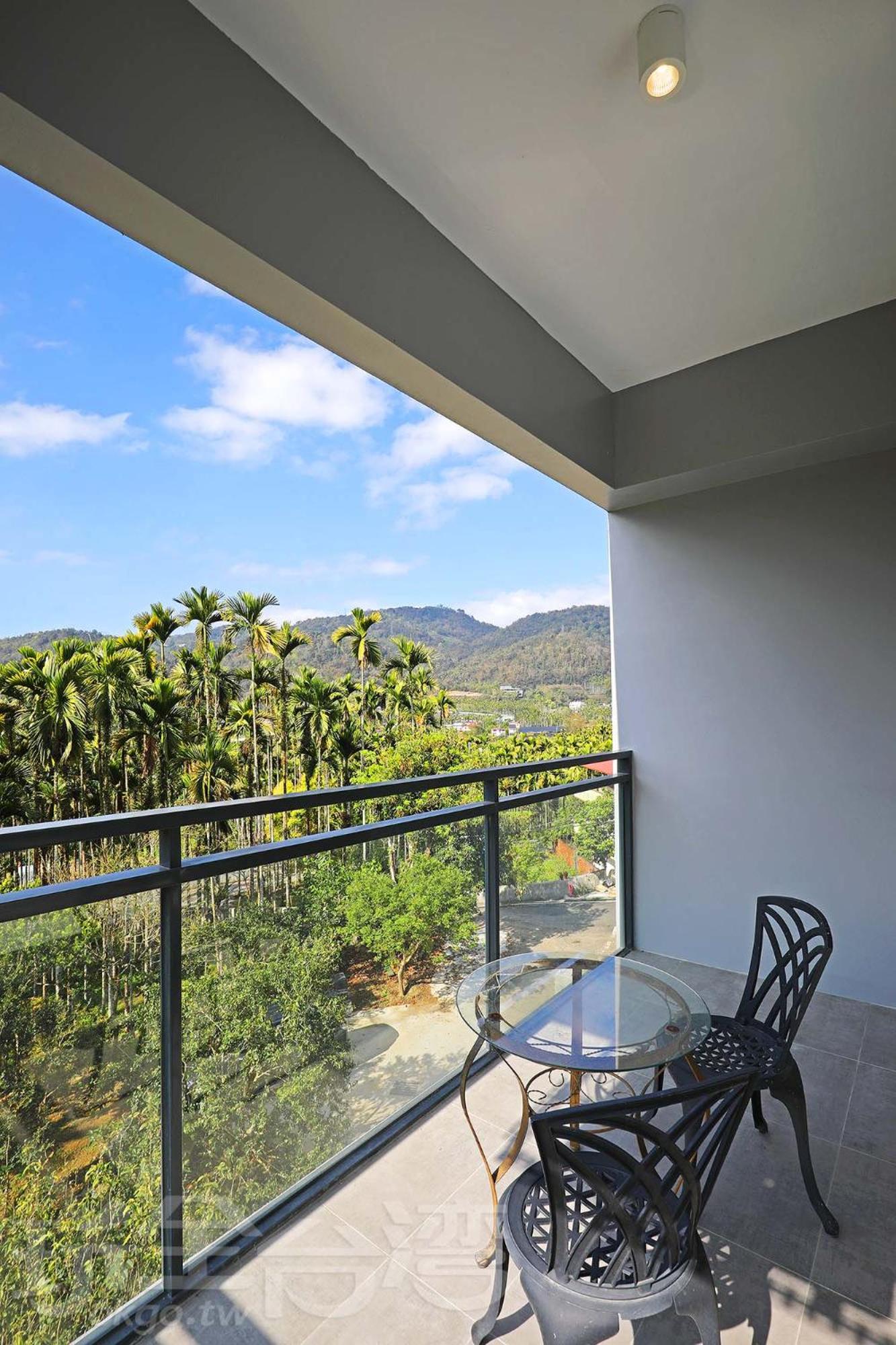 Double Room with Mountain View photo 2