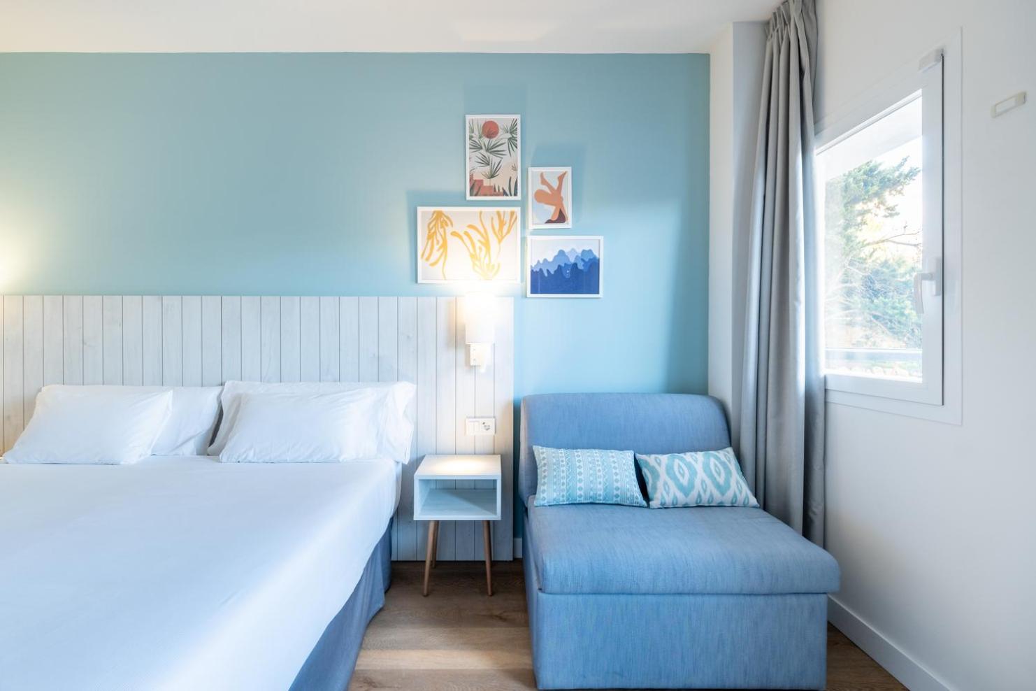 Suite Junior (2 adultos + 2 niños)