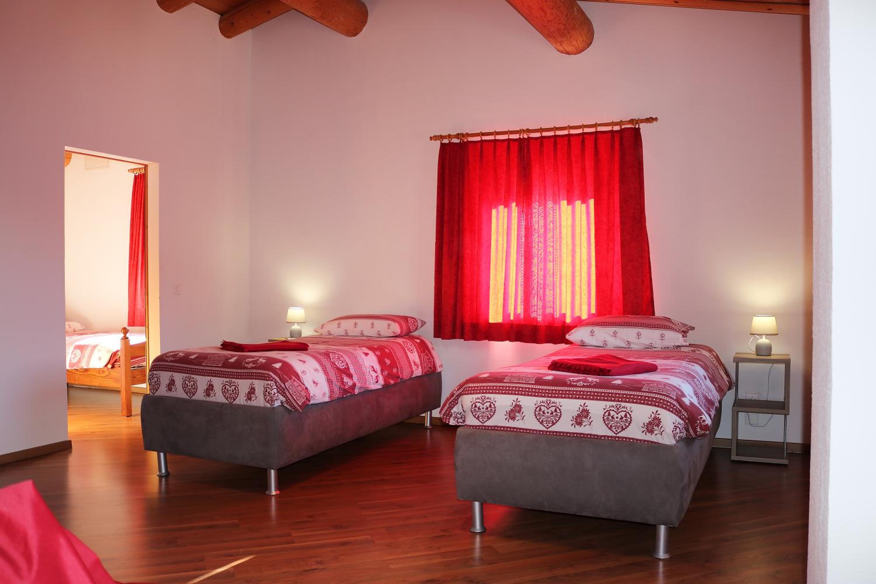 Family Room with Private Bathroom - Photo 1