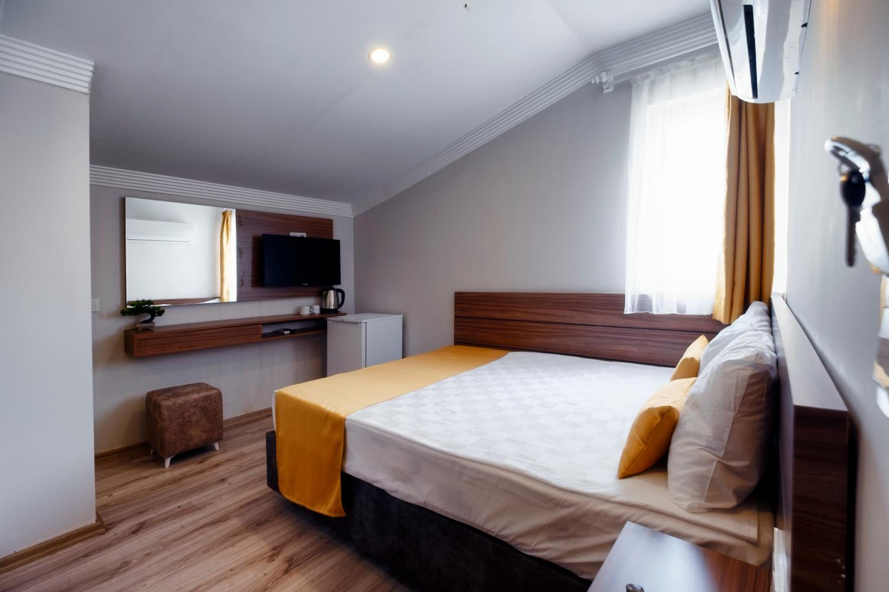 Standard Double Room — the supplier's photographs — photo 5