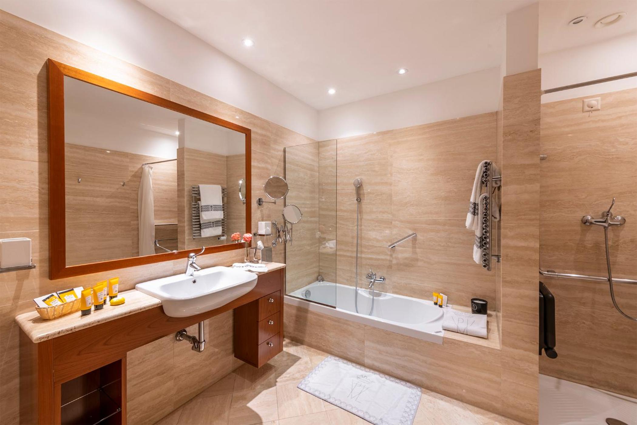 Junior Suite - Photo 3