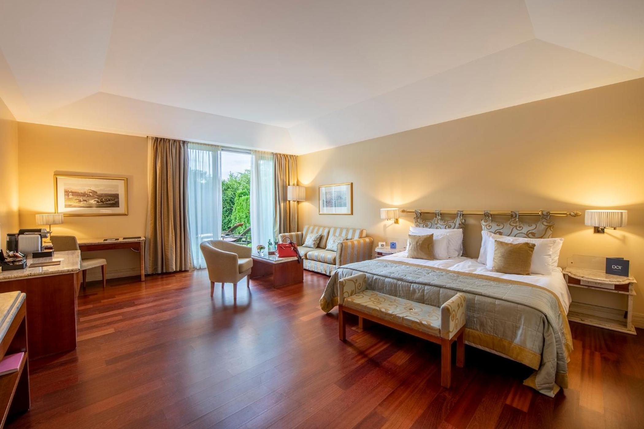 Junior Suite - Photo 4