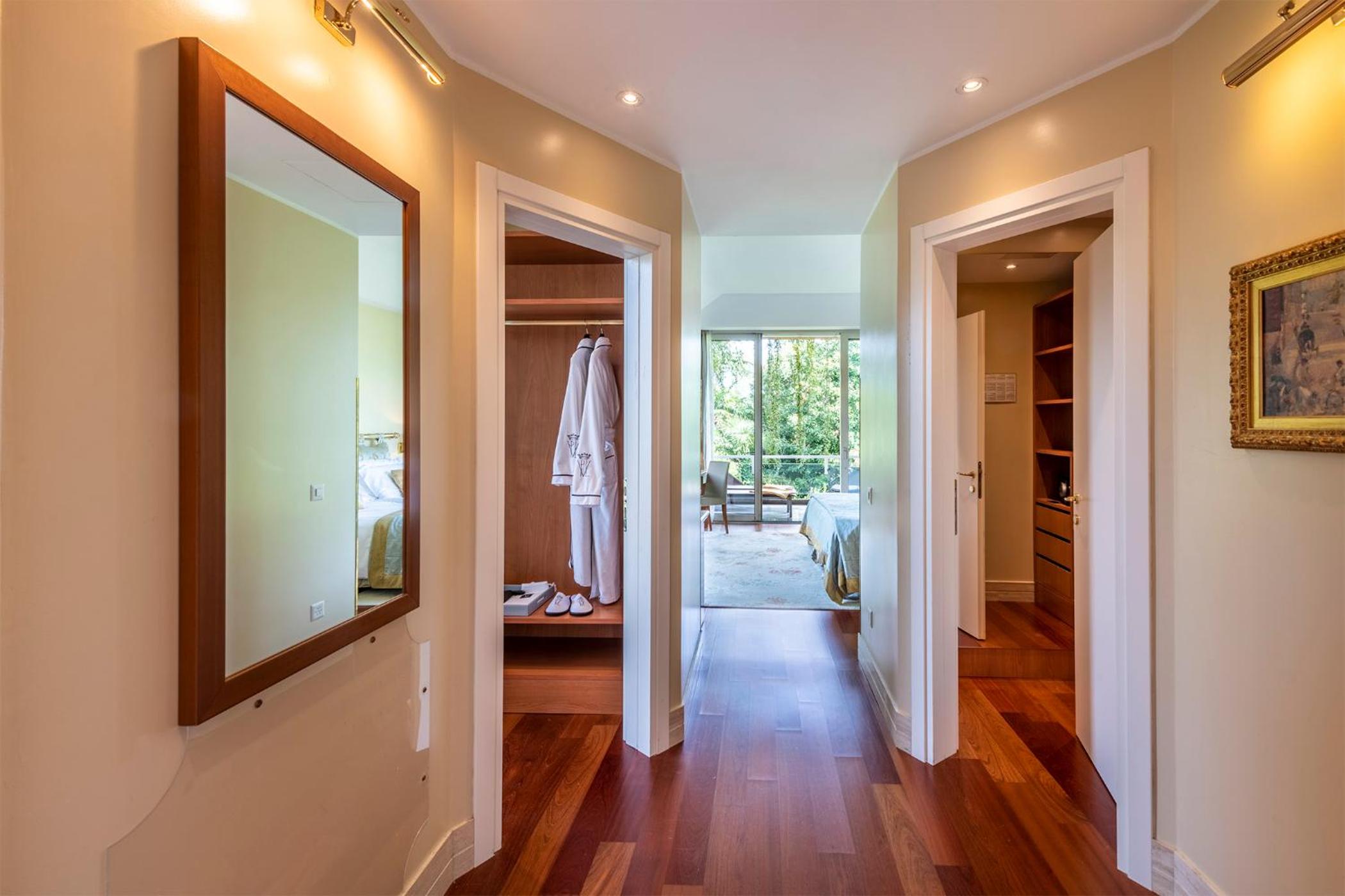 Princess Garden Suite with Private Spa Access - Photo 7