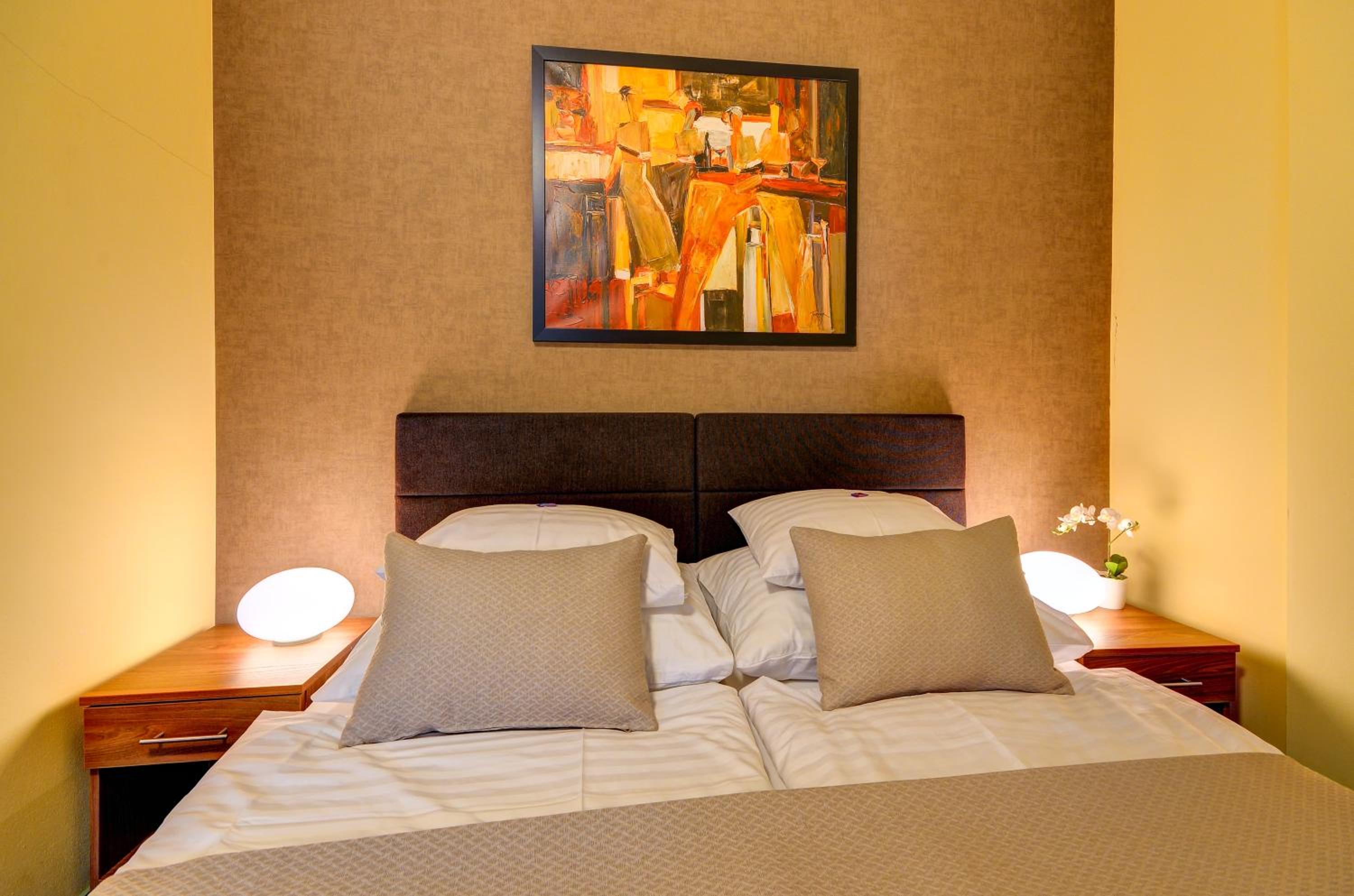 Deluxe Double Room - Photo 5